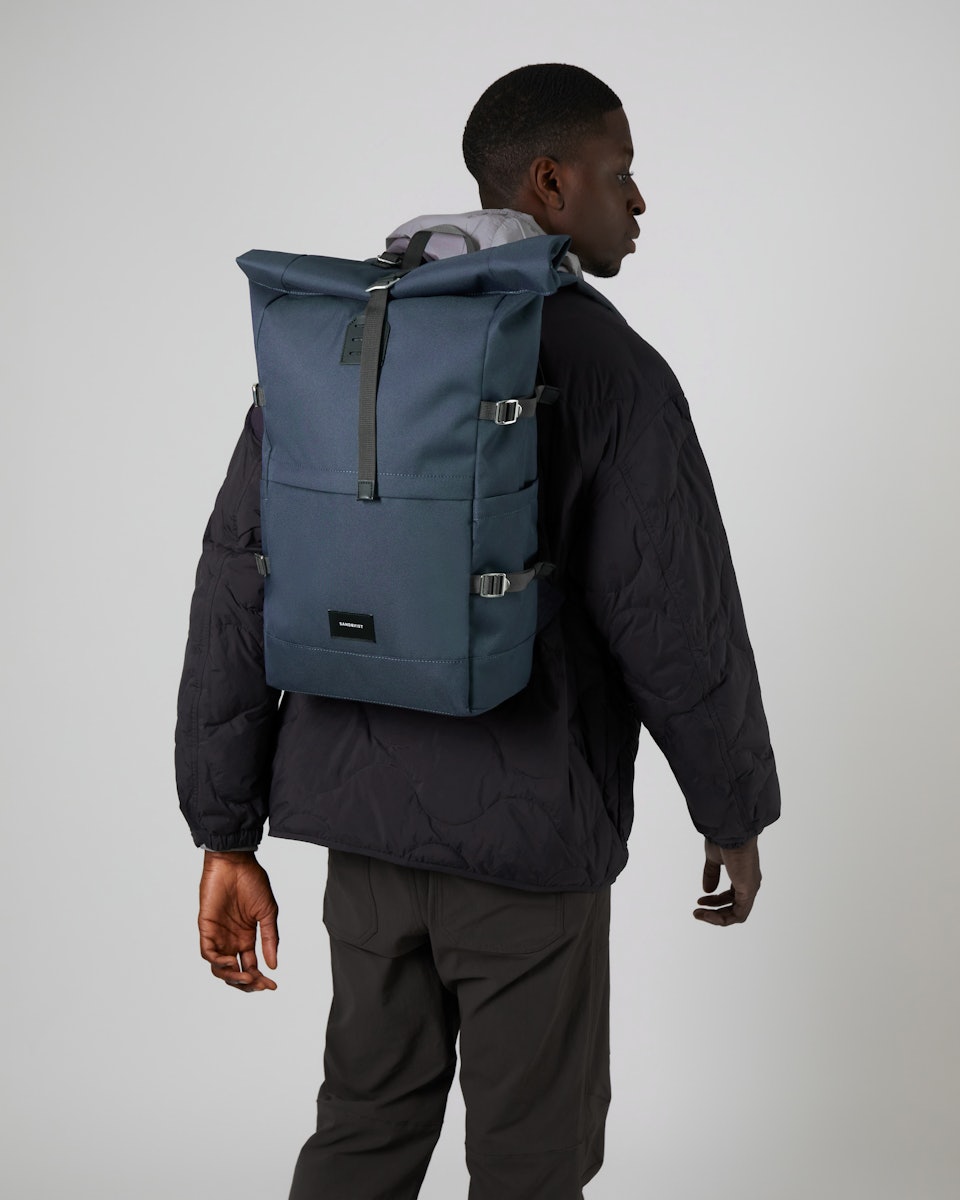 Bernt belongs to the category Backpacks and is in color steel blue (8 of 11)