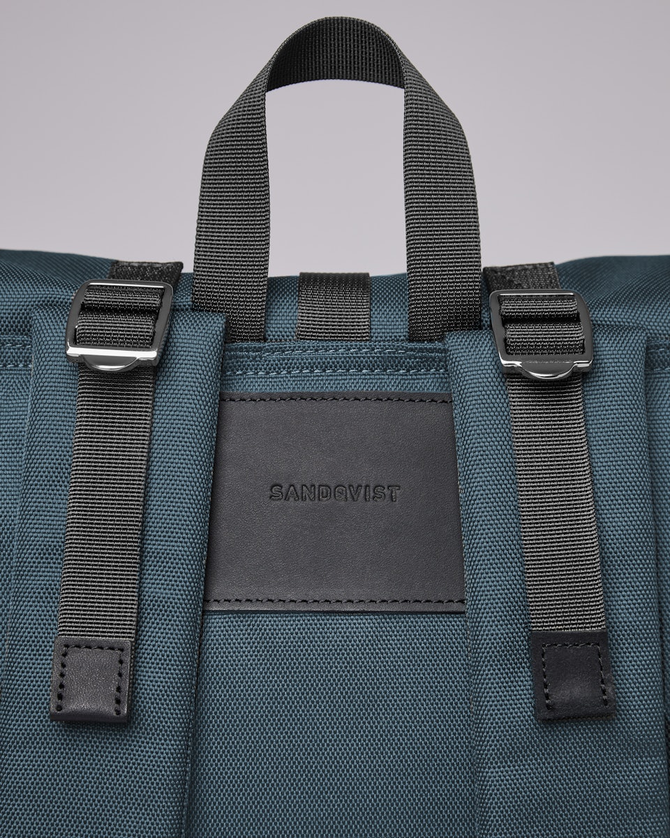 Bernt belongs to the category Backpacks and is in color steel blue (2 of 9)