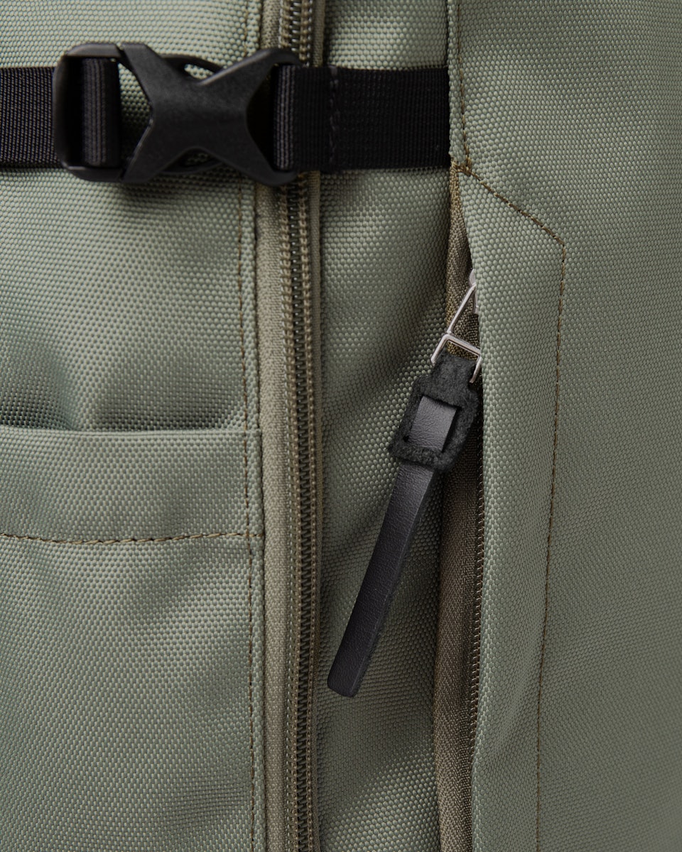 Alde - Backpack - Multi Clover Green | Sandqvist