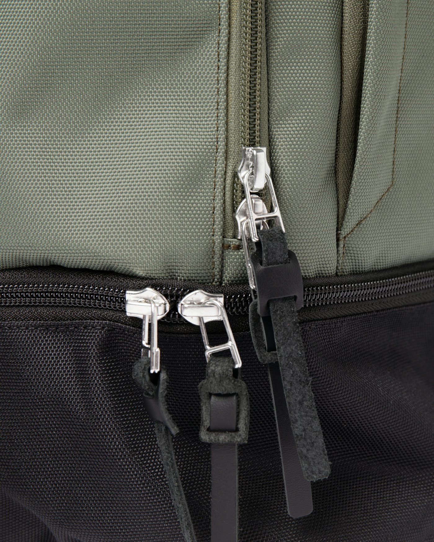 Alde is in color multi clover green (7 of 14)