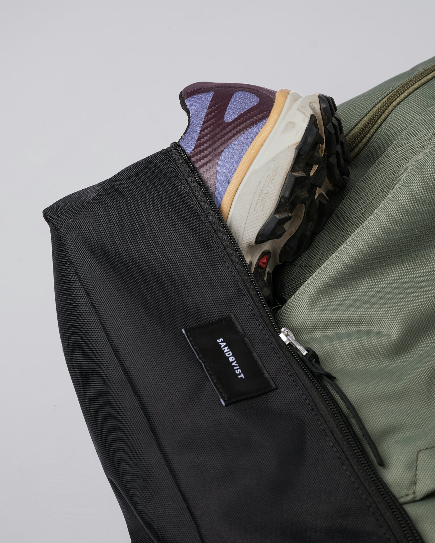 Alde is in color multi clover green (8 of 14)