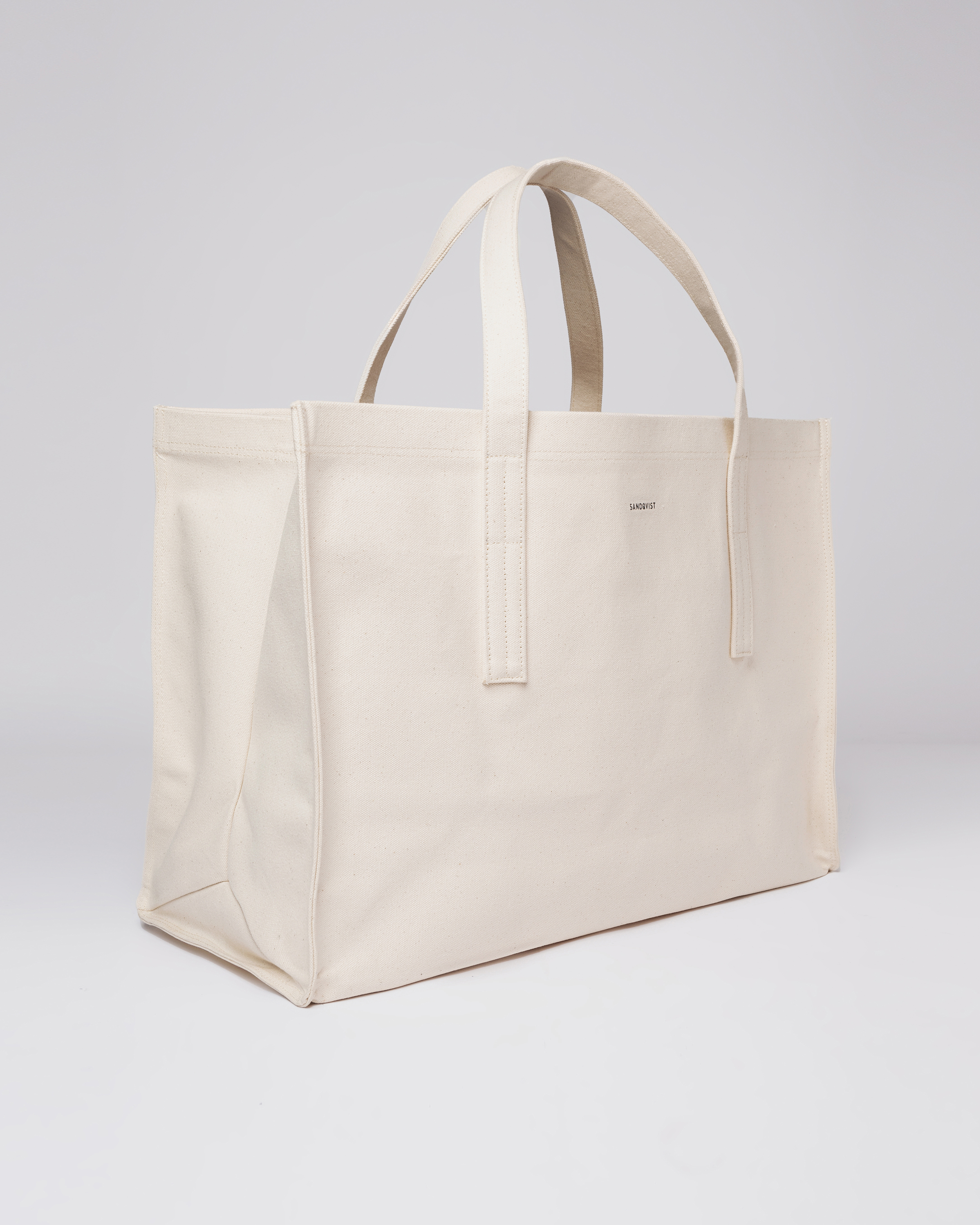 Sandqvist bucket online bag