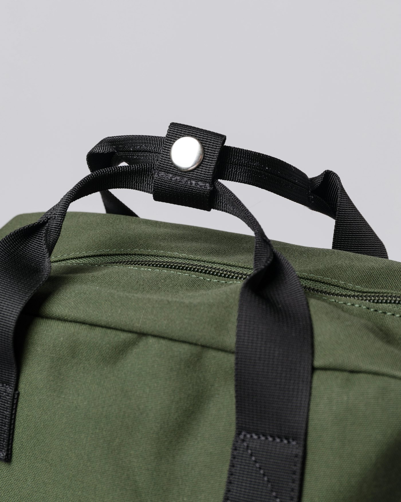 Knut is in color dawn green (5 of 7)