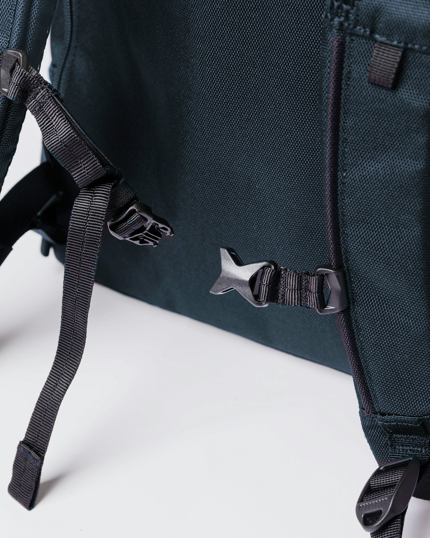 Alde är i färgen multi navy (4 av 10)