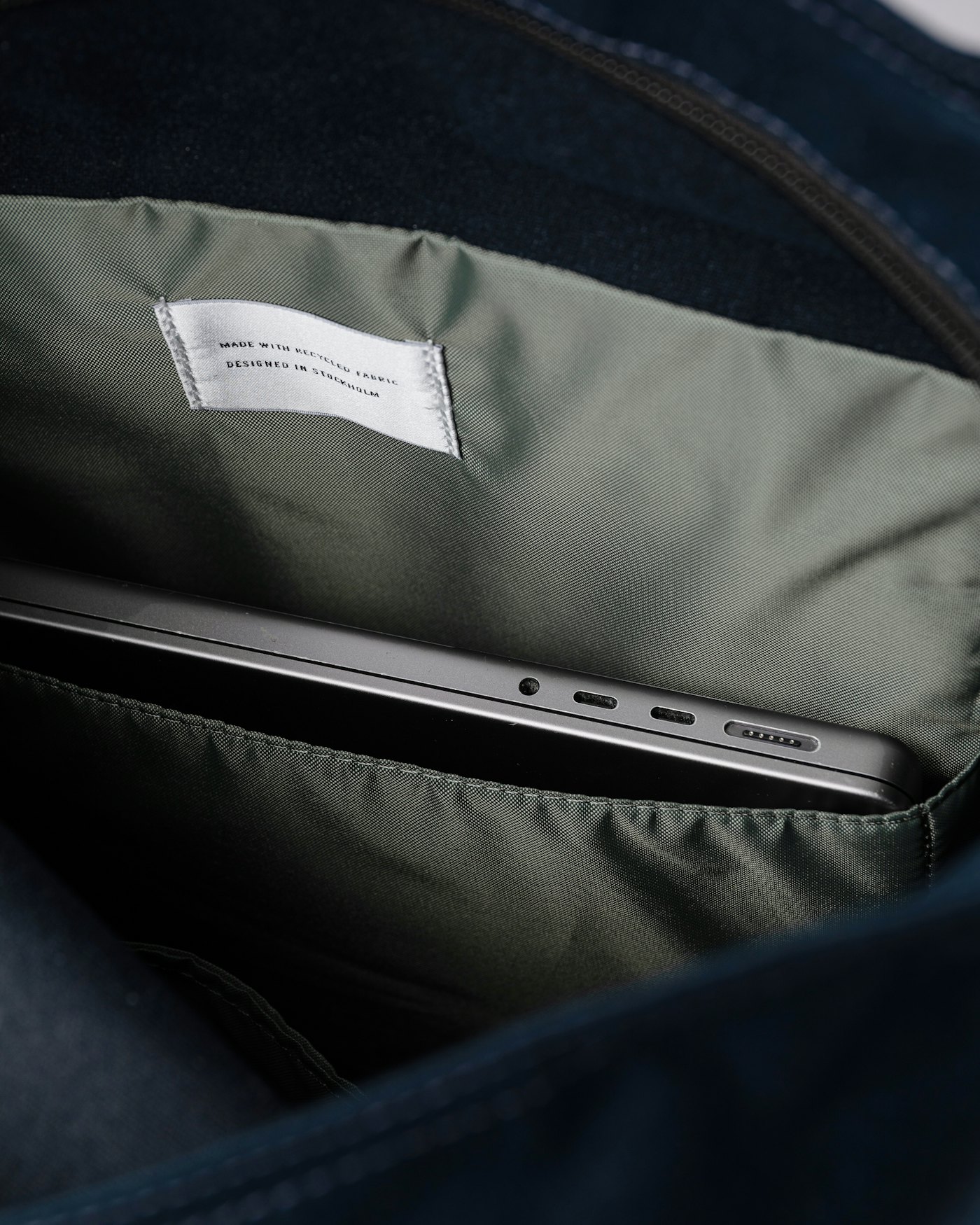 Dante Vegan ist farbig navy (3 oder 7)