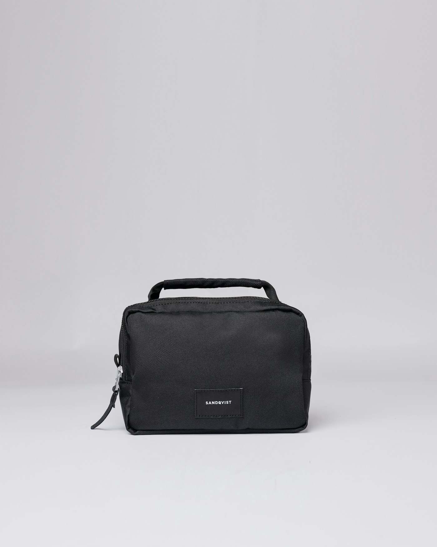 Gunnar is in color black with black leather (1 of 7)