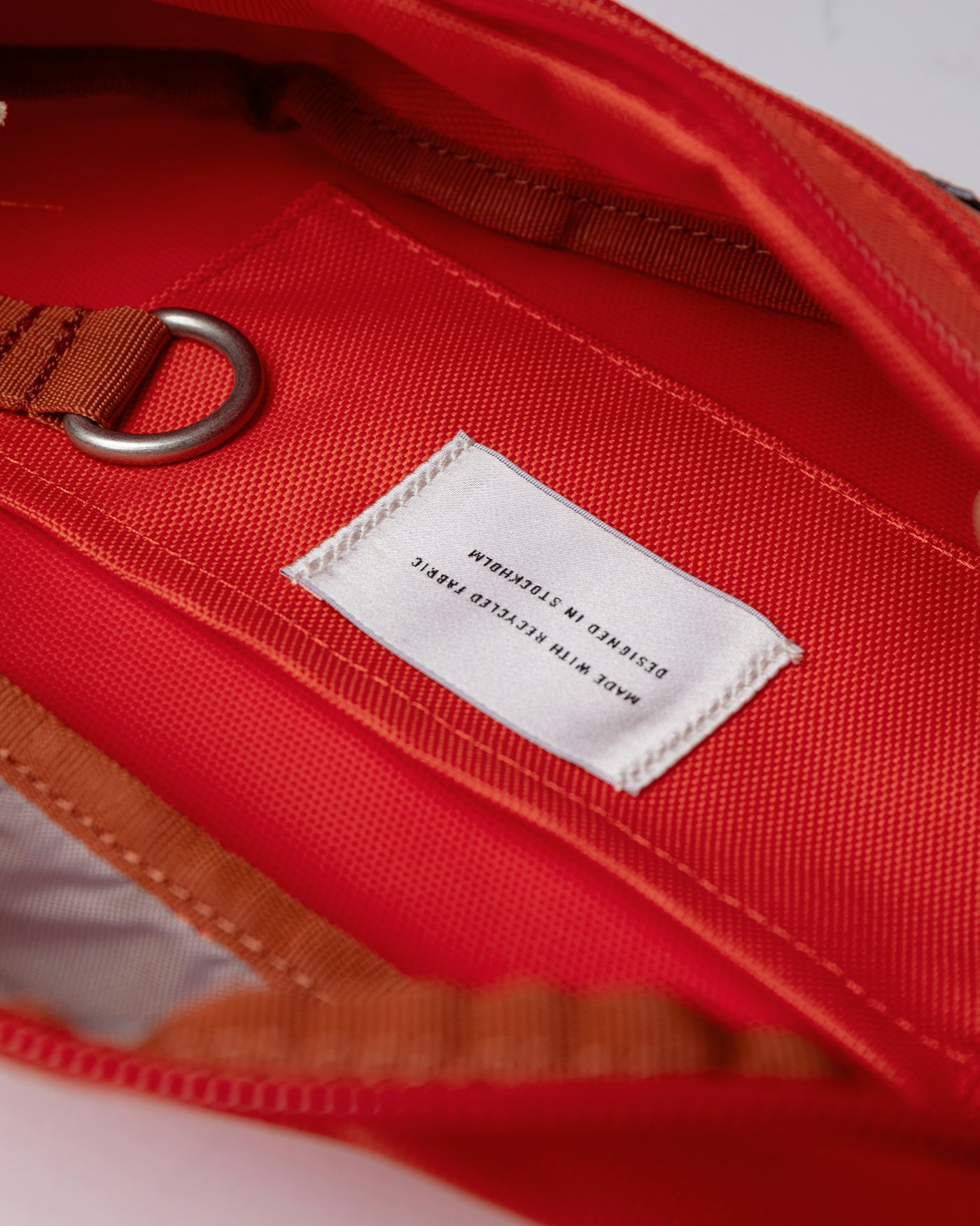 Aste is in color orange (3 of 4)