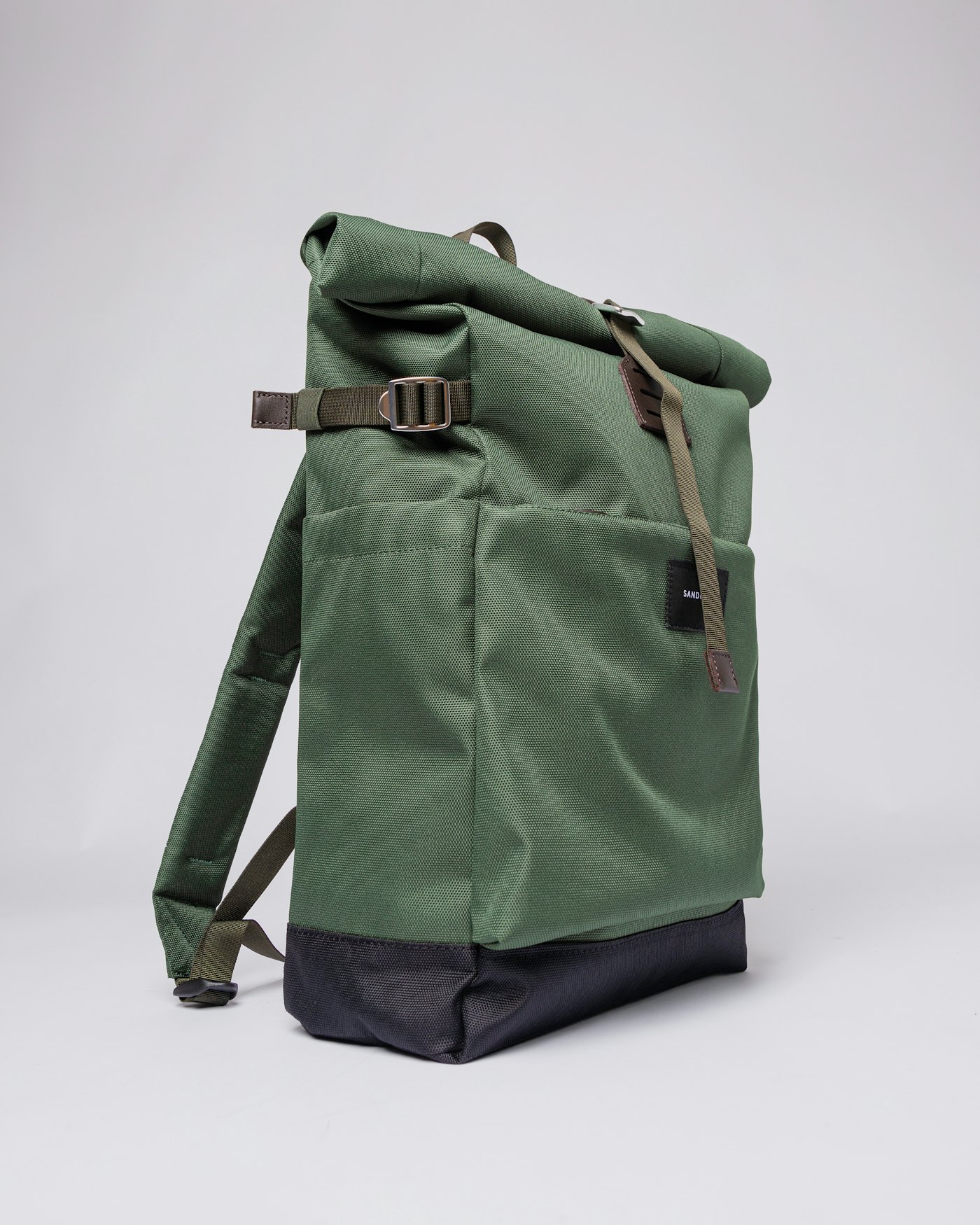 Ilon ist farbig morgengrün (2 oder 8)