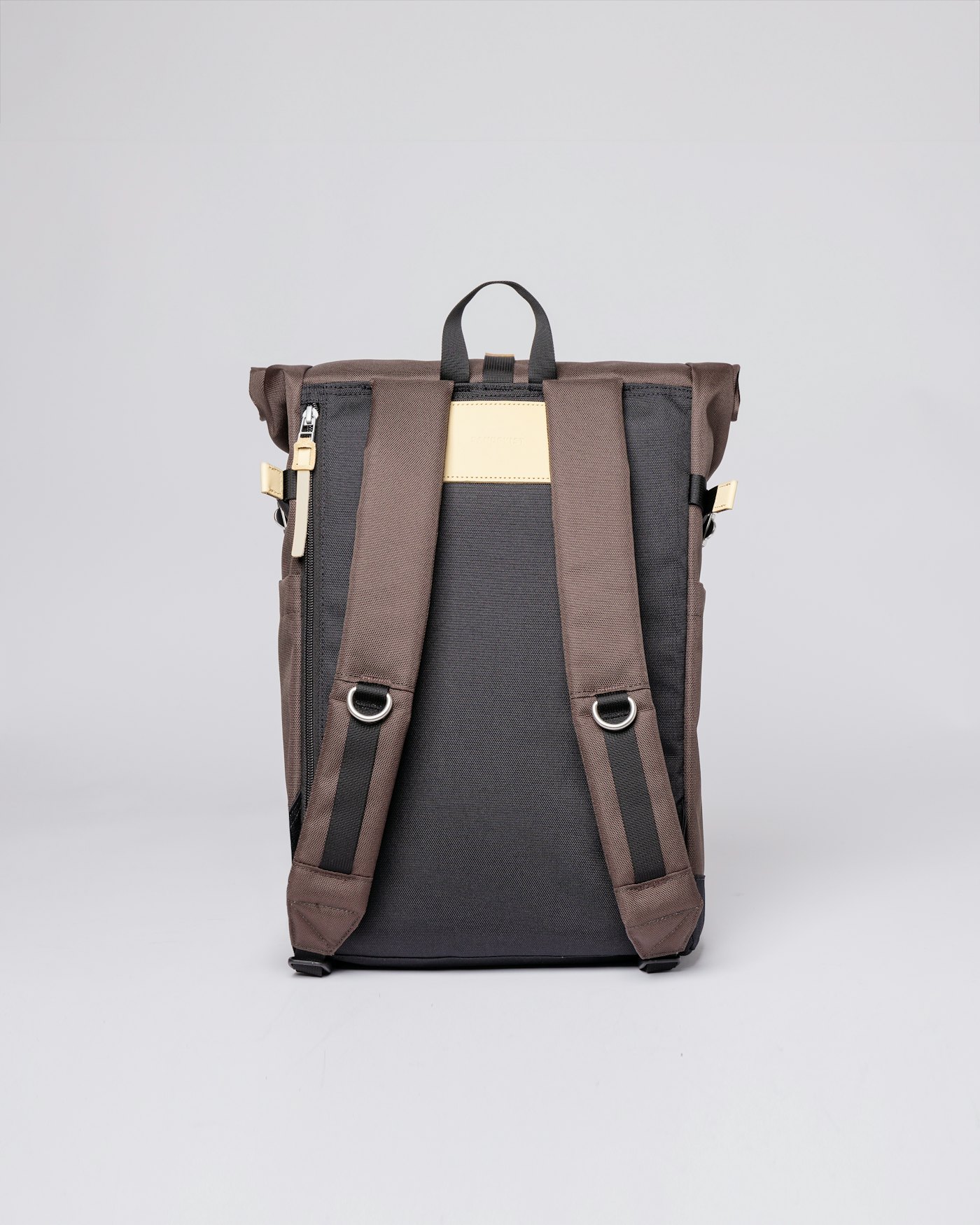 Ilon is in color brown (3 of 8)