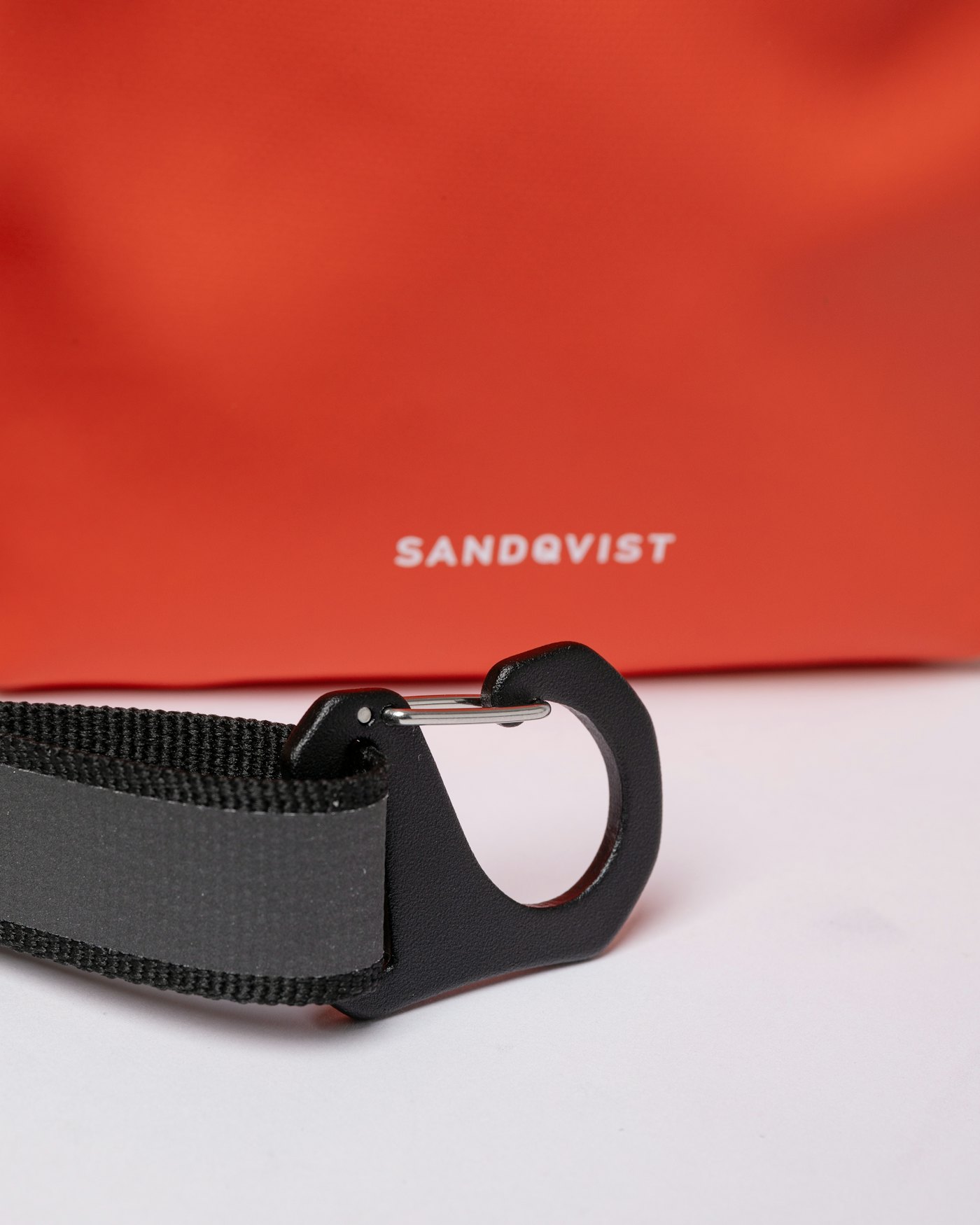 Poe is in color orange (3 of 6)