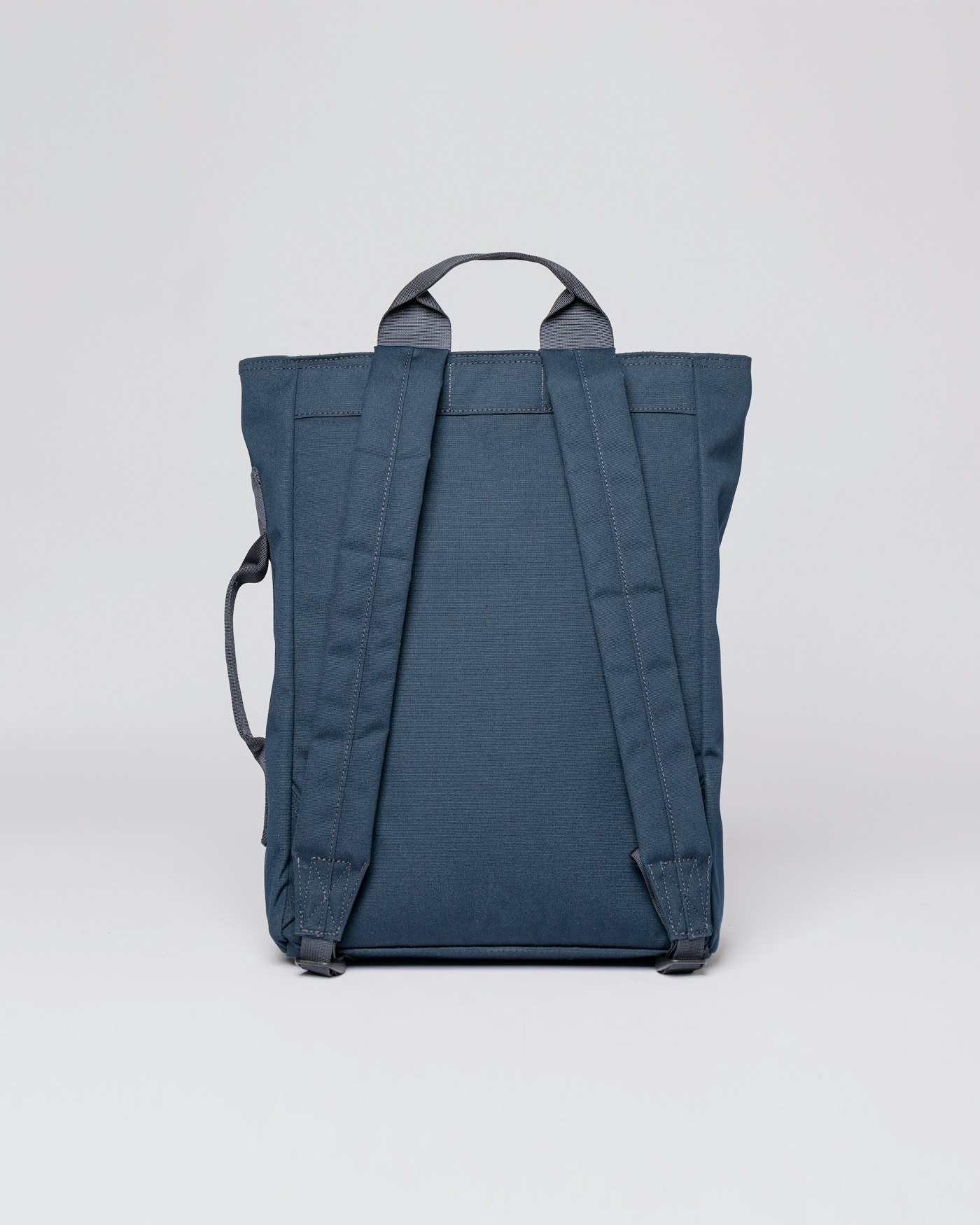 Tony vegan est en couleur bleu marine (2 de 7)