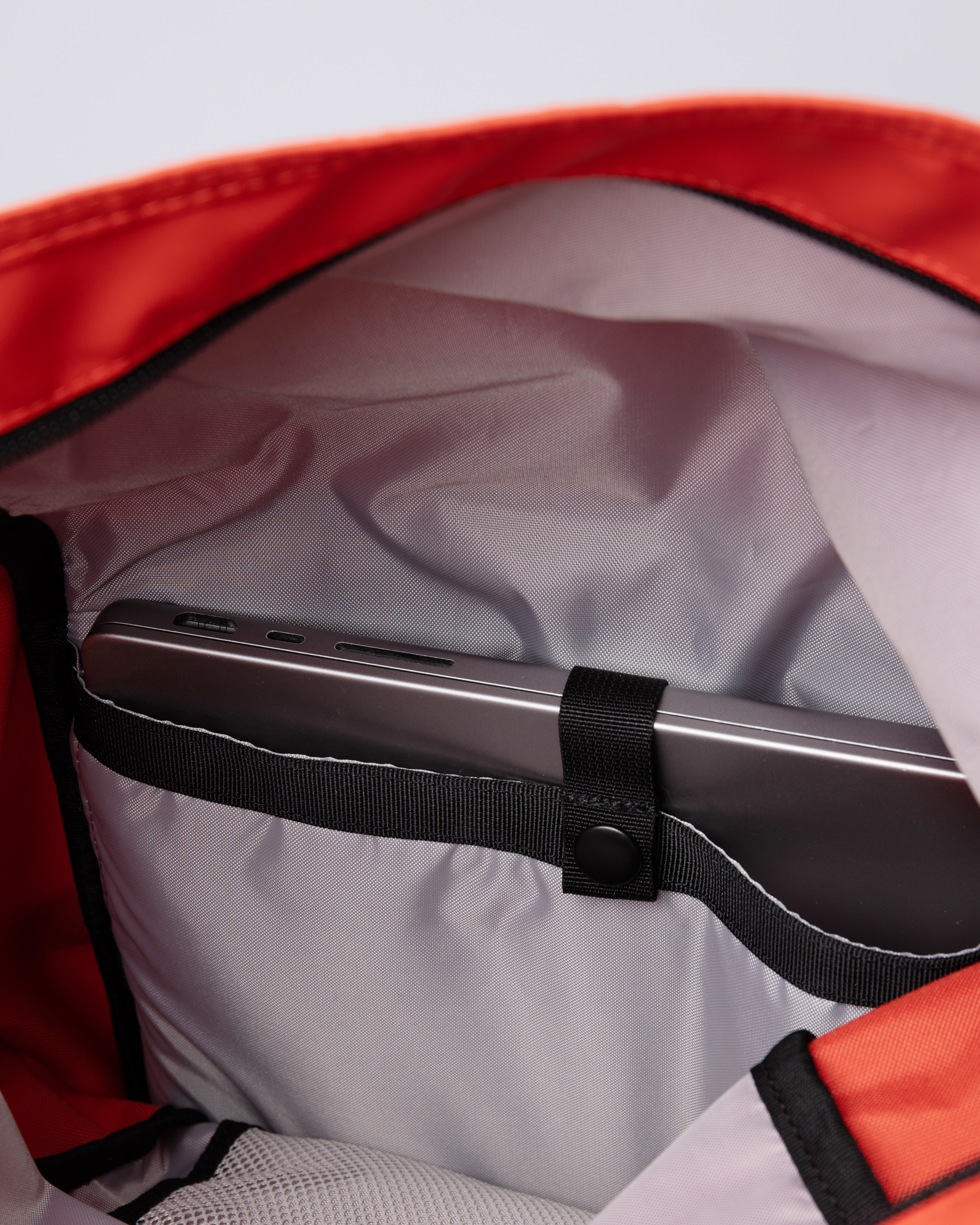 Ruben 2.0 is in color multi orange/dark green (4 of 7)