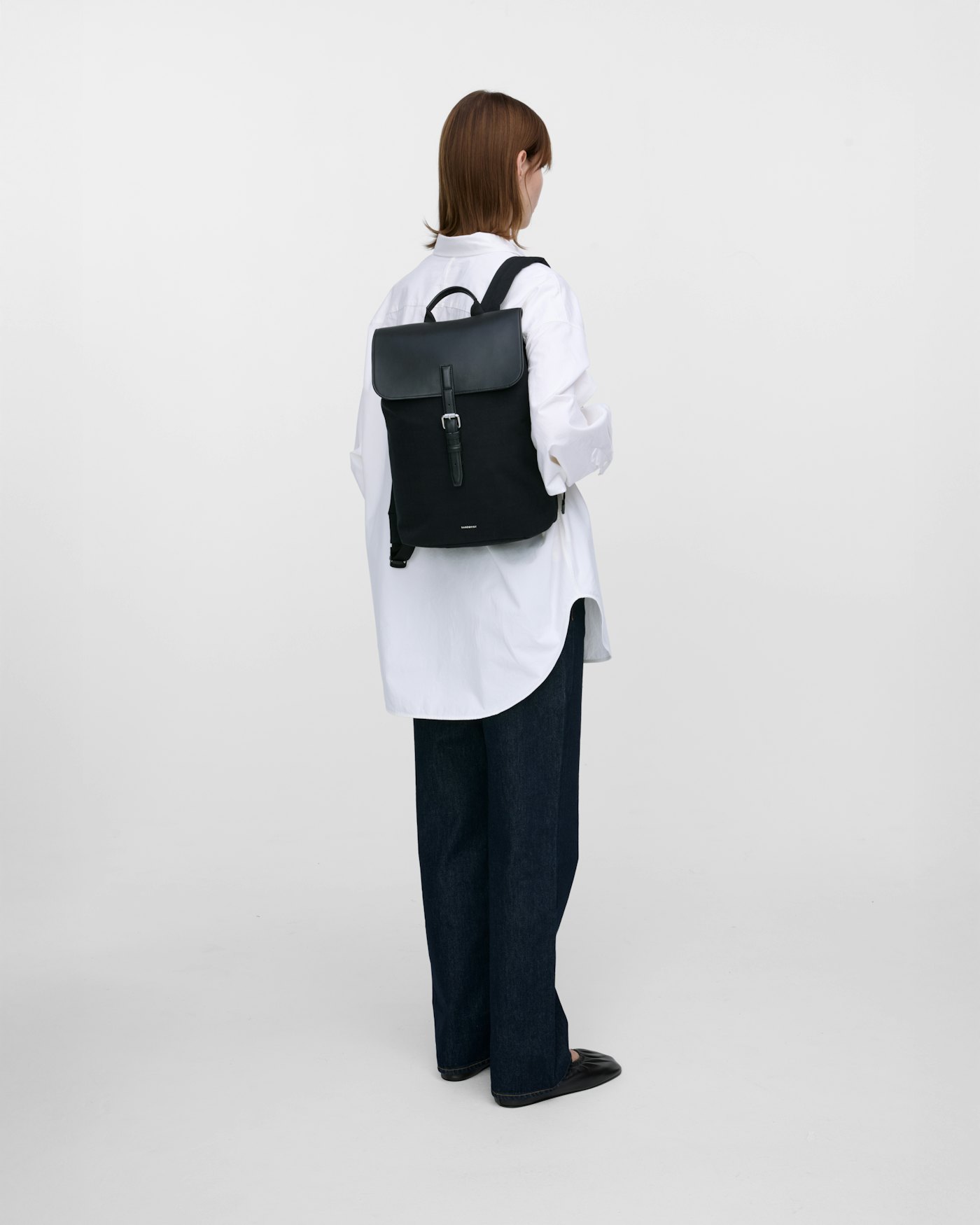 EVERYDAY Lid backpack M est en couleur noir (10 de 10)