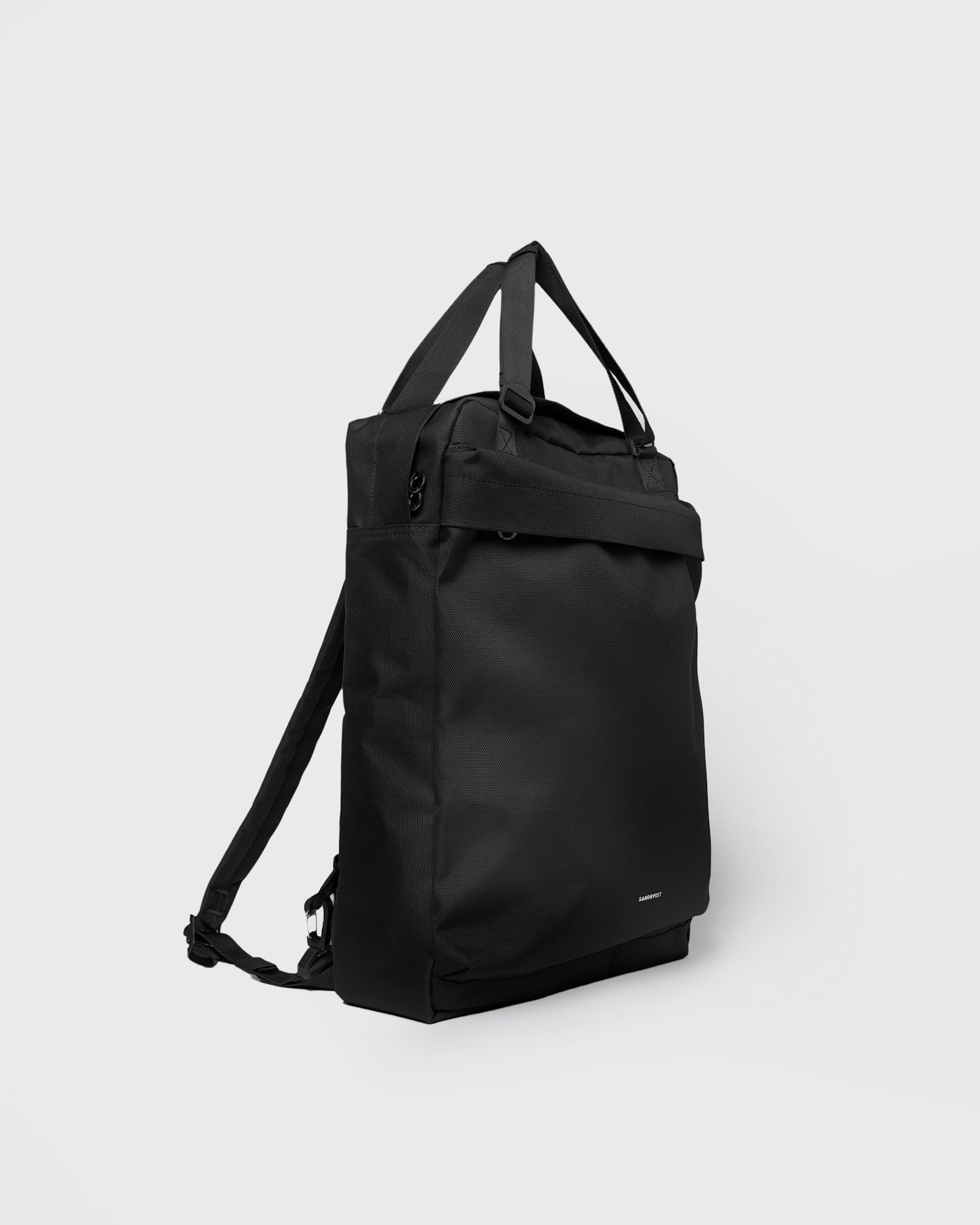 GO 2-Way Tote Bag is in color black (2 of 18)