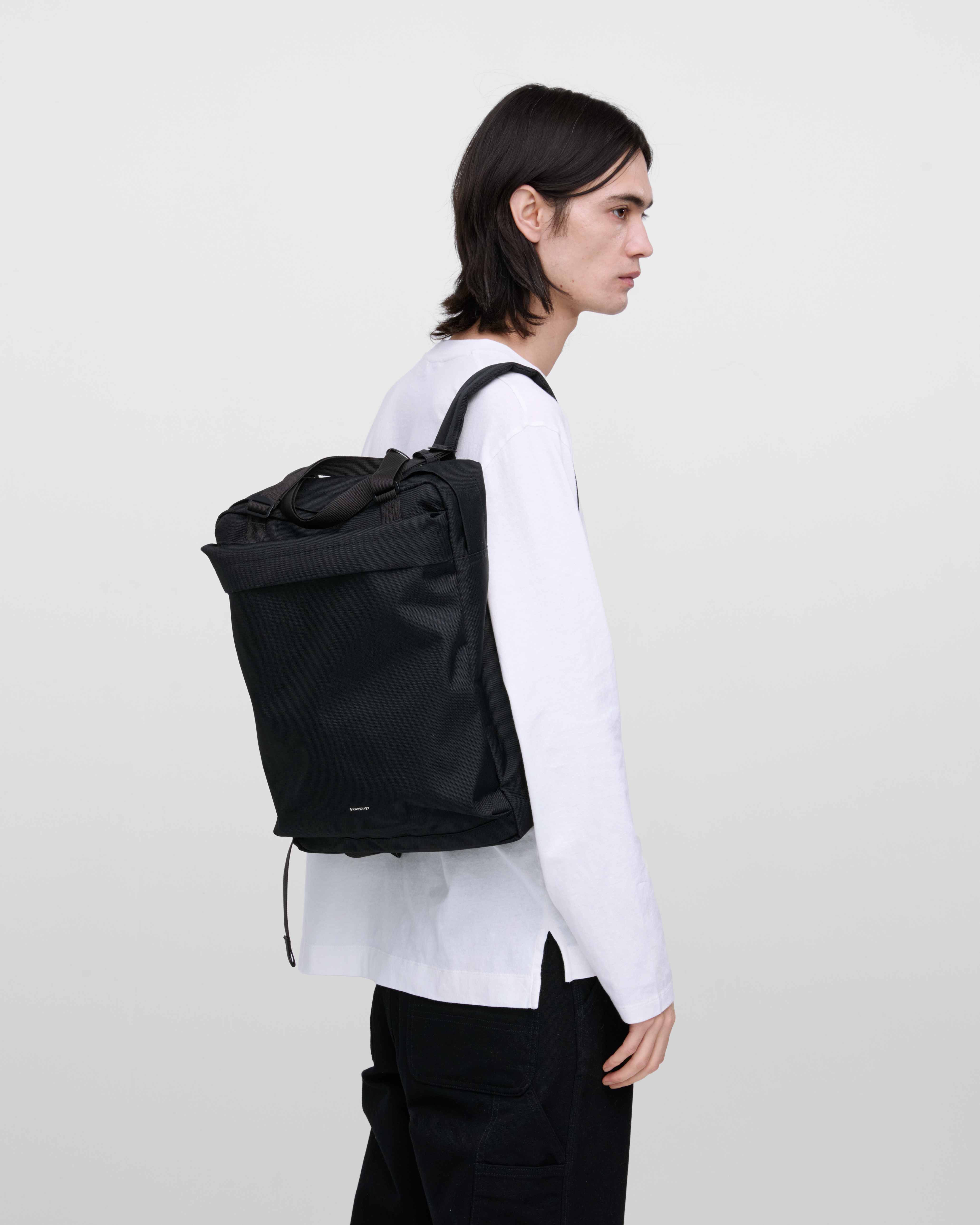 【AAKE】(2-WAY) DOT SQUARE BAG GROUND 2-Way Bag Black | Tote & Backback Ex Tony Sandqvist
