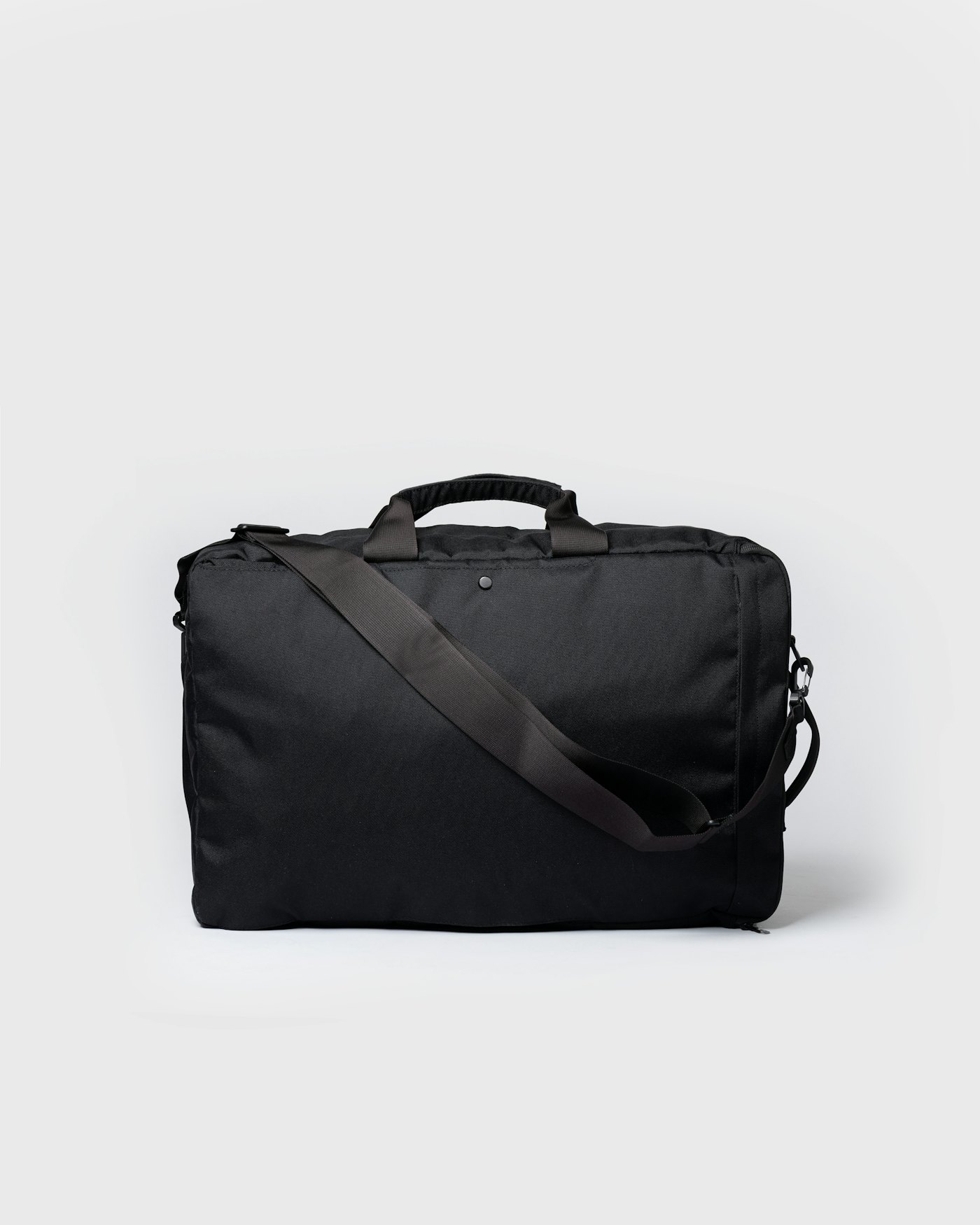 GO 3-way bag L är i färgen svart (6 av 21)