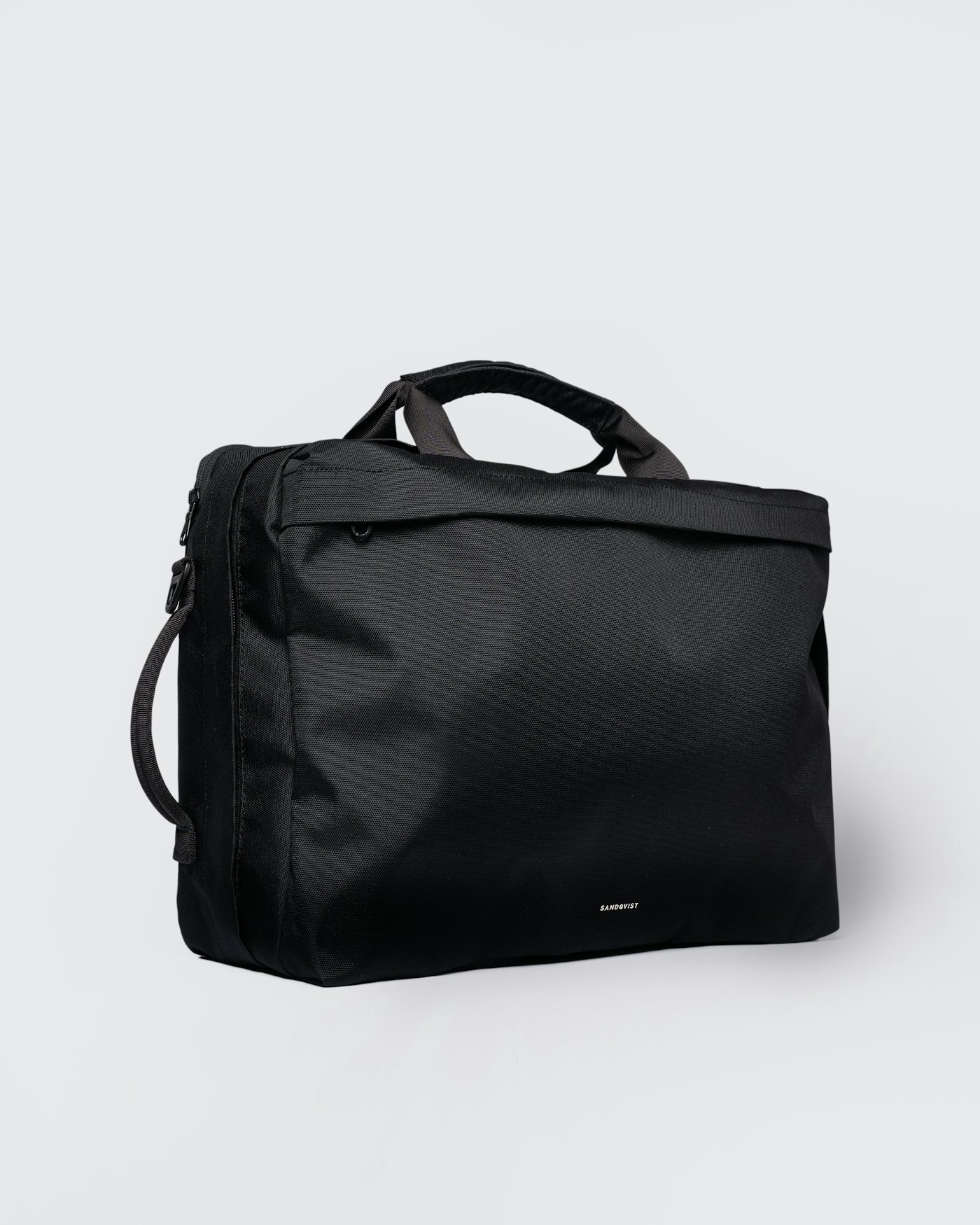 GO 3-way bag M är i färgen black (2 av 15)