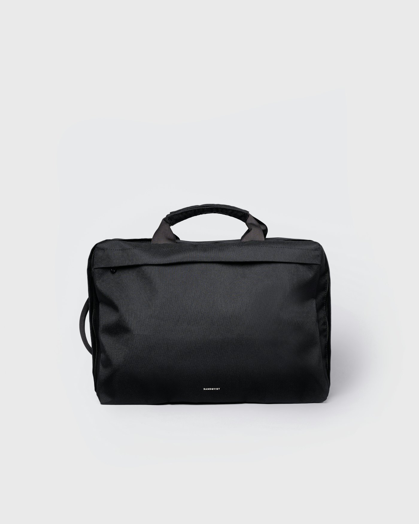 GO 3-way bag M är i färgen black (1 av 15)