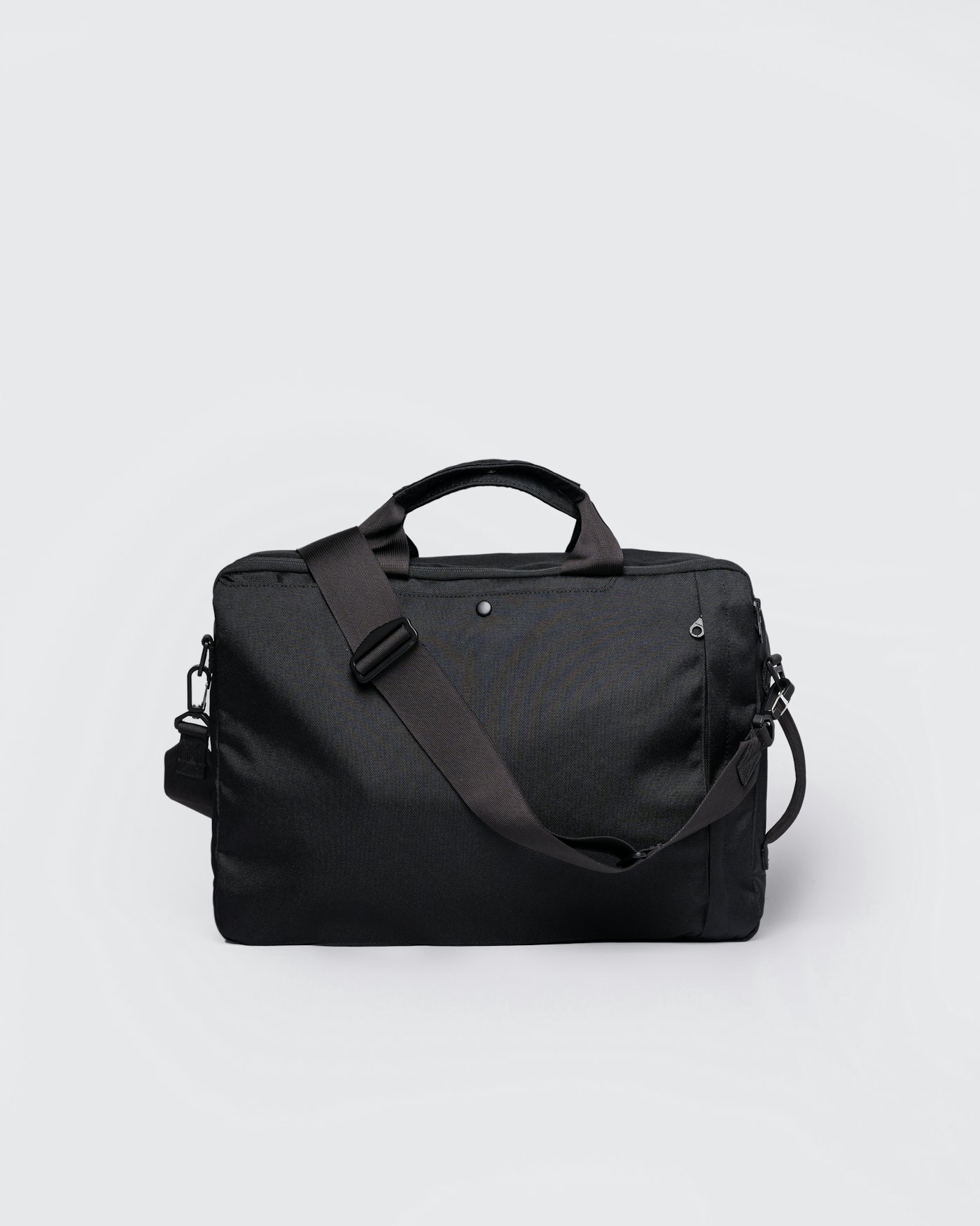 GO 3-way bag M är i färgen black (4 av 15)