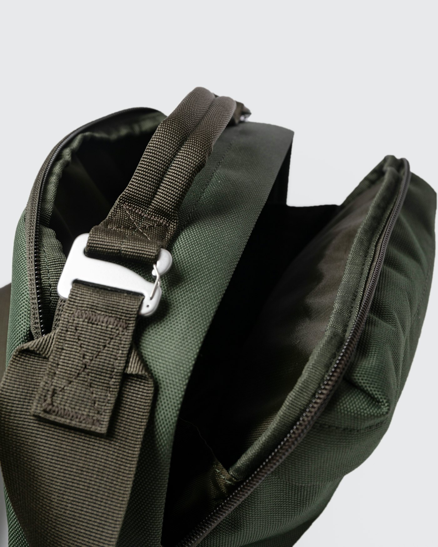GO Shoulder bag est en couleur vert de l'aube (6 de 10)