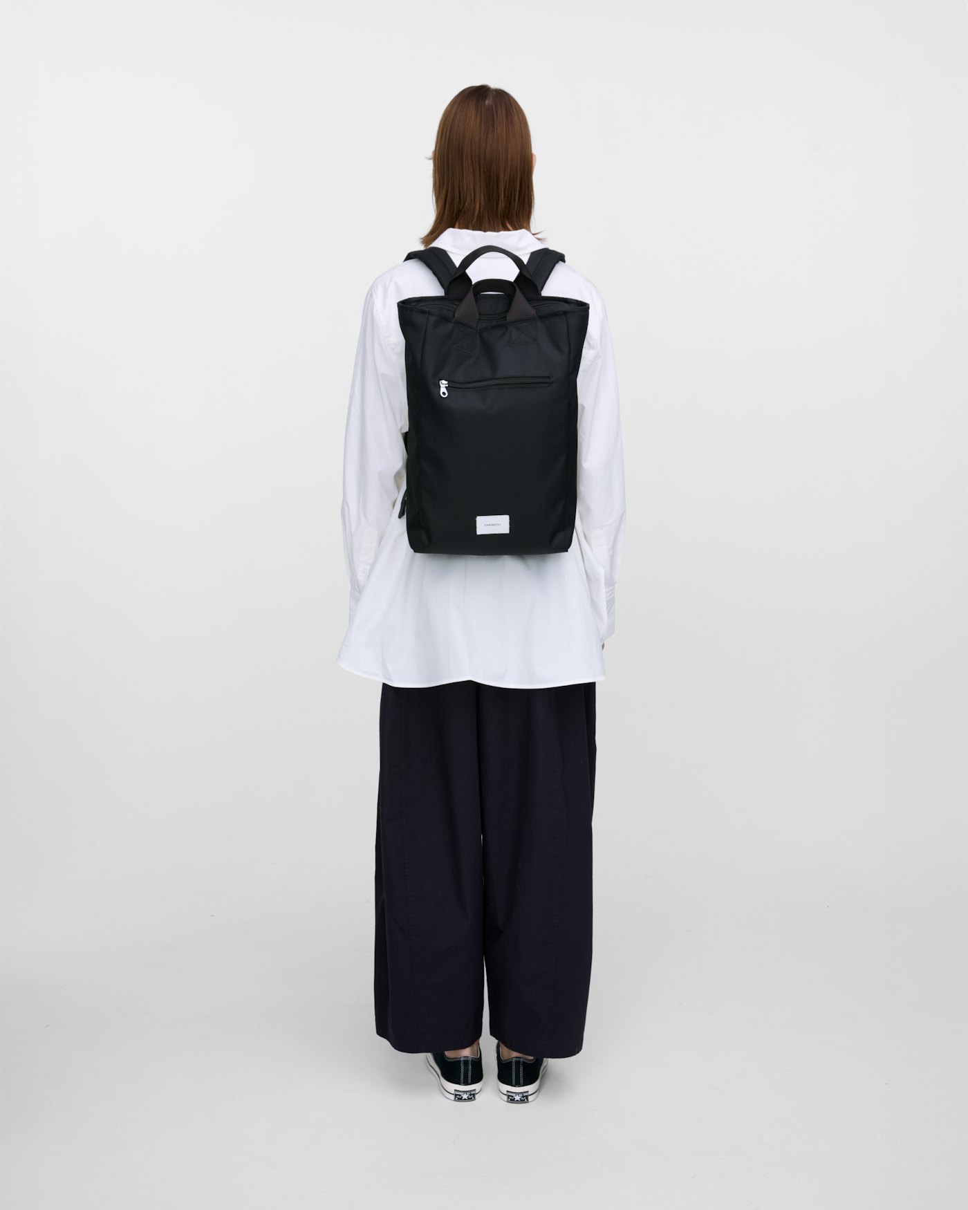 GROUND 2-Way Bag is in color black (12 of 13)