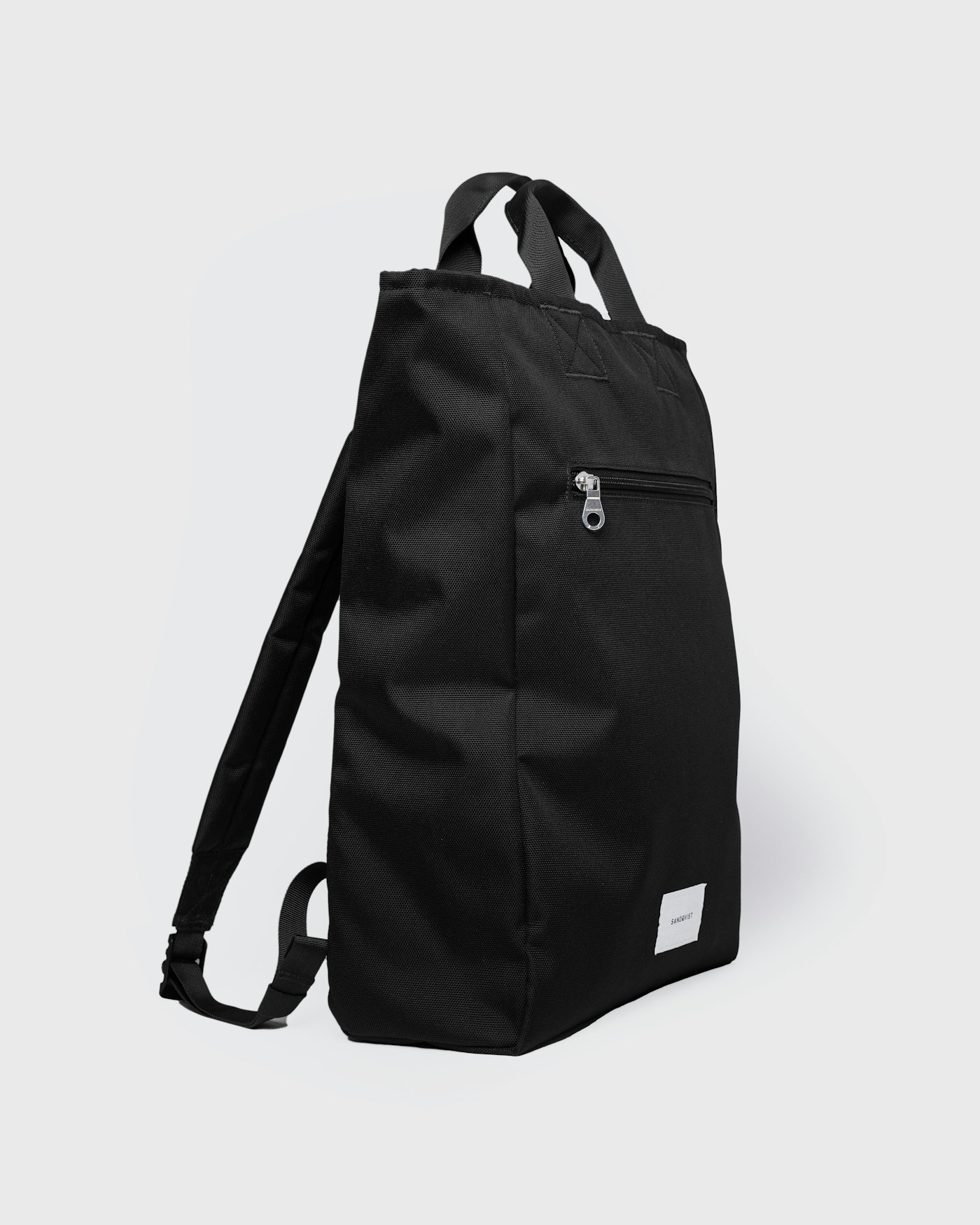 GROUND 2-Way Bag is in color black (2 of 13)