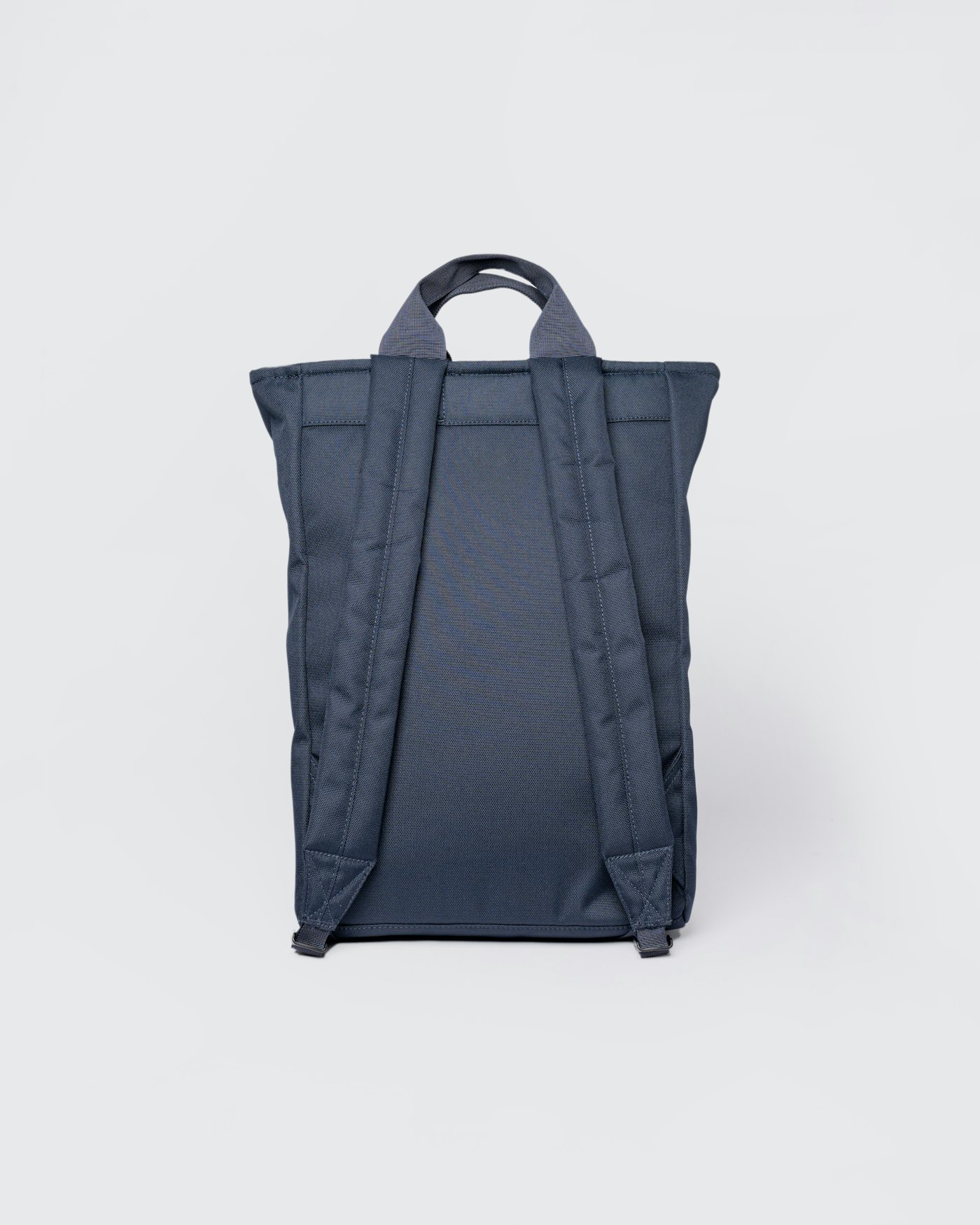 GROUND 2-Way Bag est en couleur bleu marine (4 de 8)