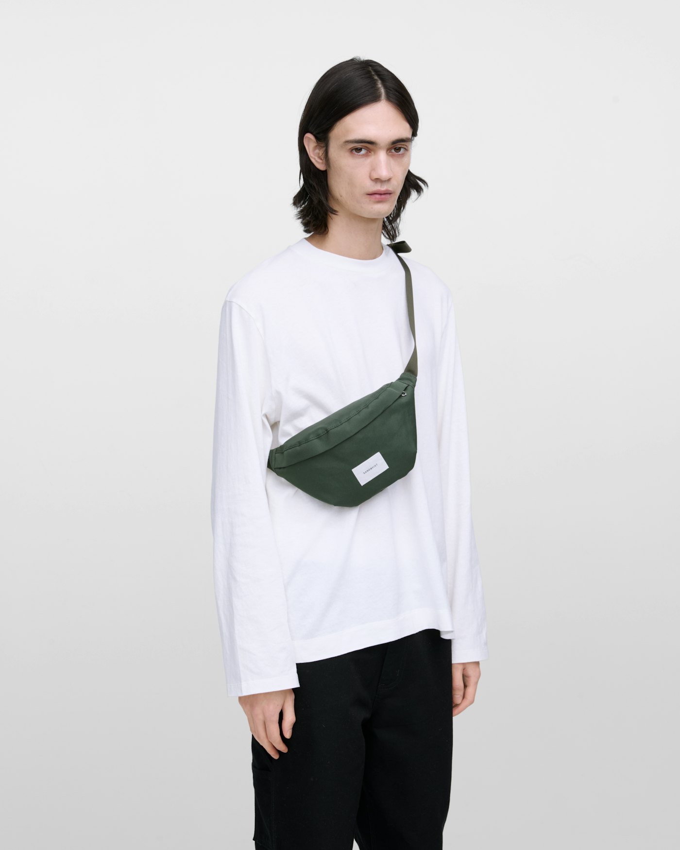 GROUND crossbody bag est en couleur vert de l'aube (9 de 9)