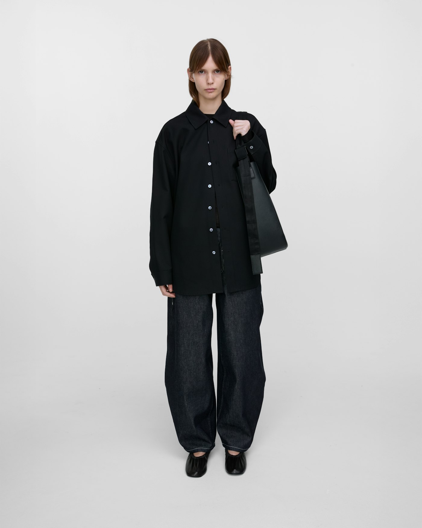 Agile Hobo Tote Bag ist farbig schwarz (6 oder 16)