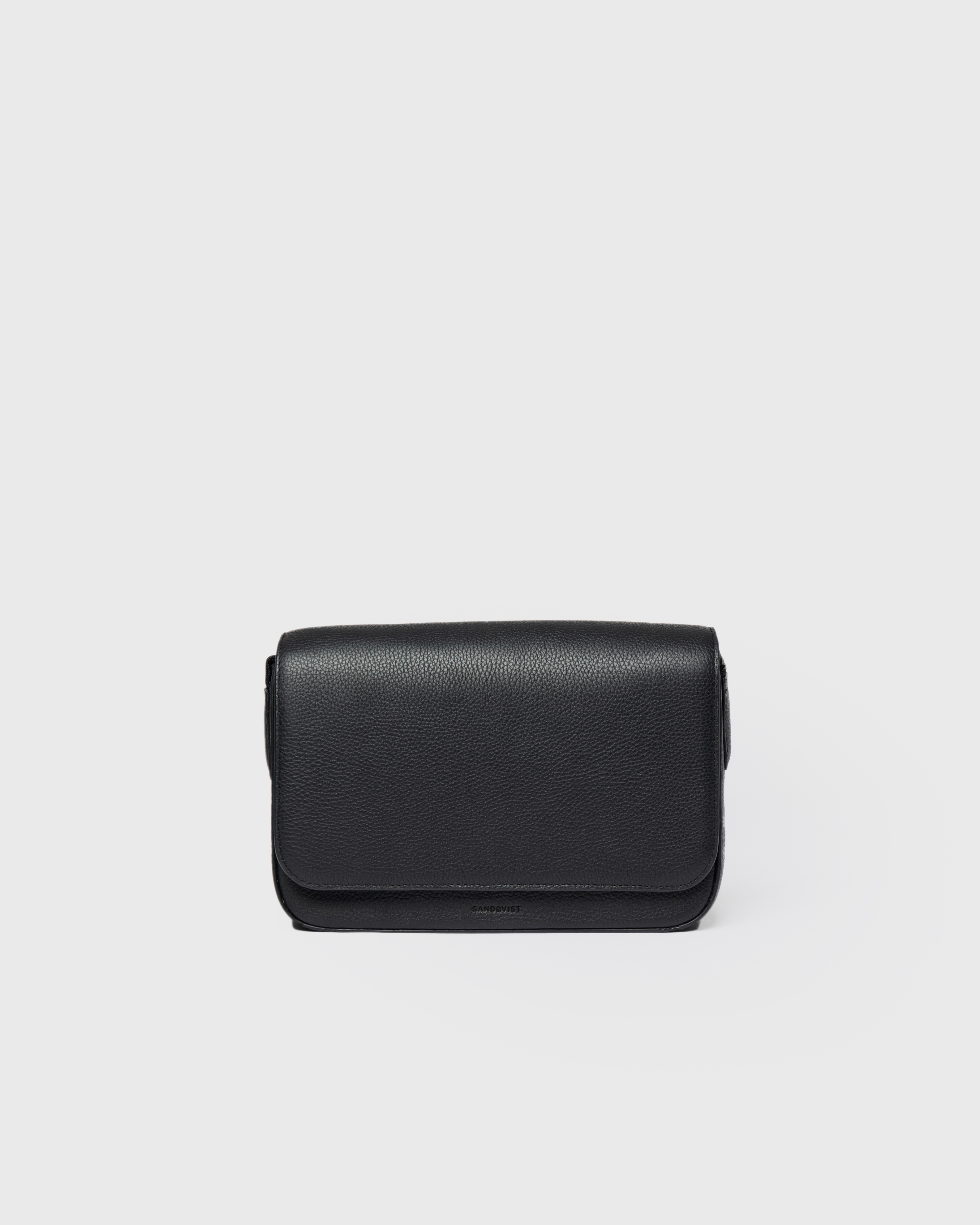 Agile Crossbody Bag est en couleur noir (1 de 14)