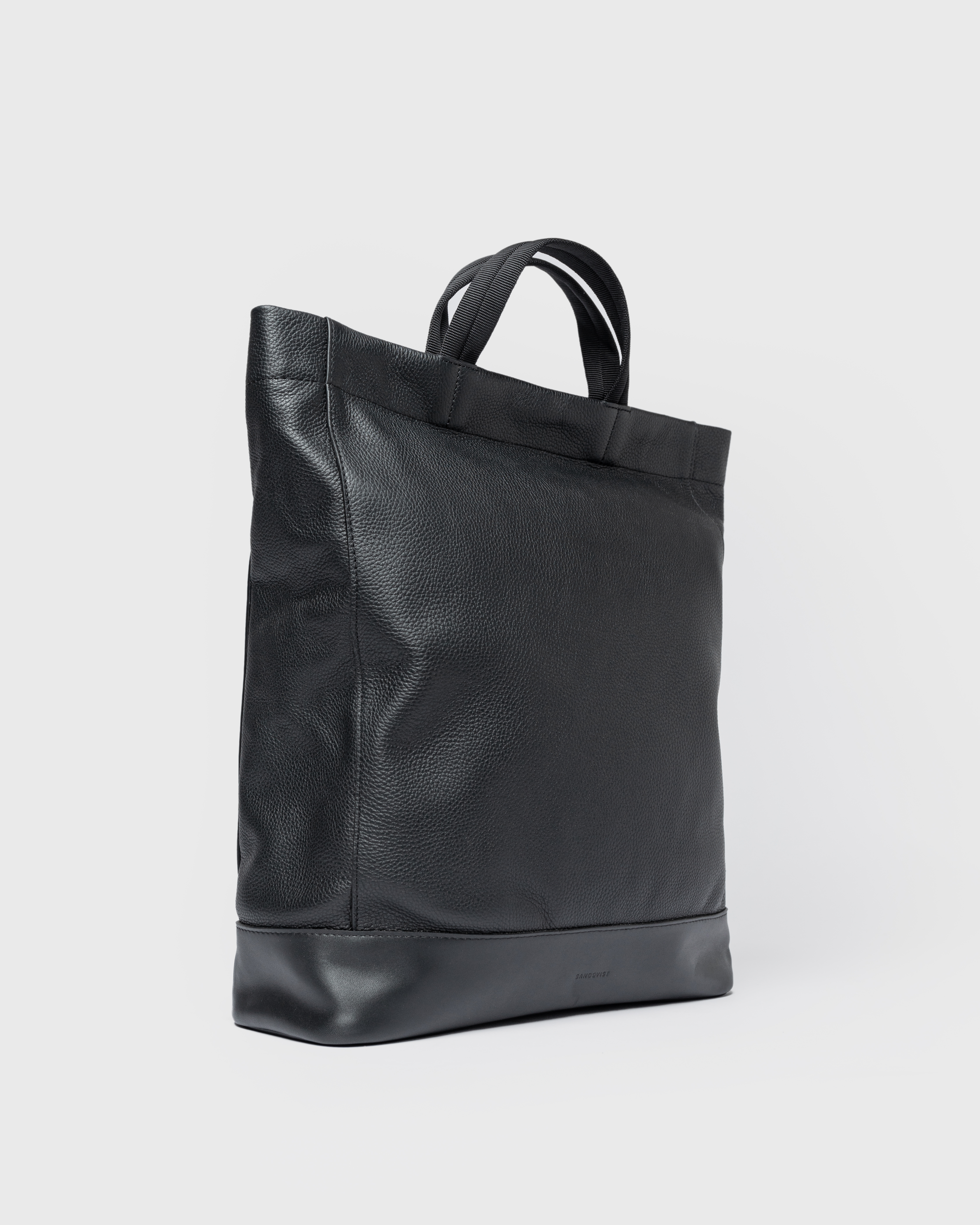 LEATHER Tote Backpack | Black | Ex Beenie | Sandqvist