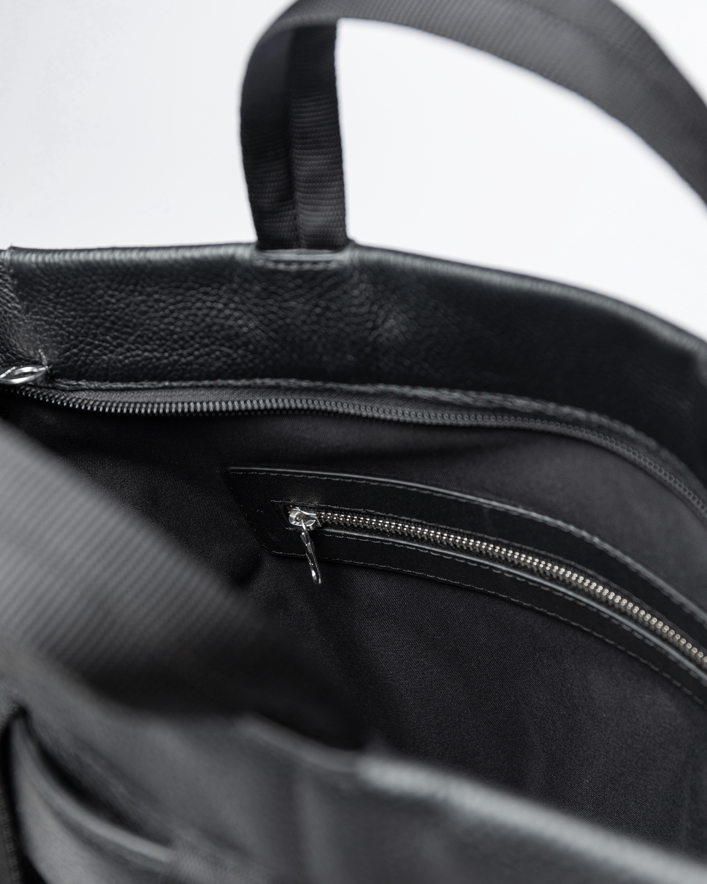 LEATHER Tote Backpack | Black | Ex Beenie | Sandqvist LEATHER Tote Backpack | Black | Ex Beenie | Sandqvist