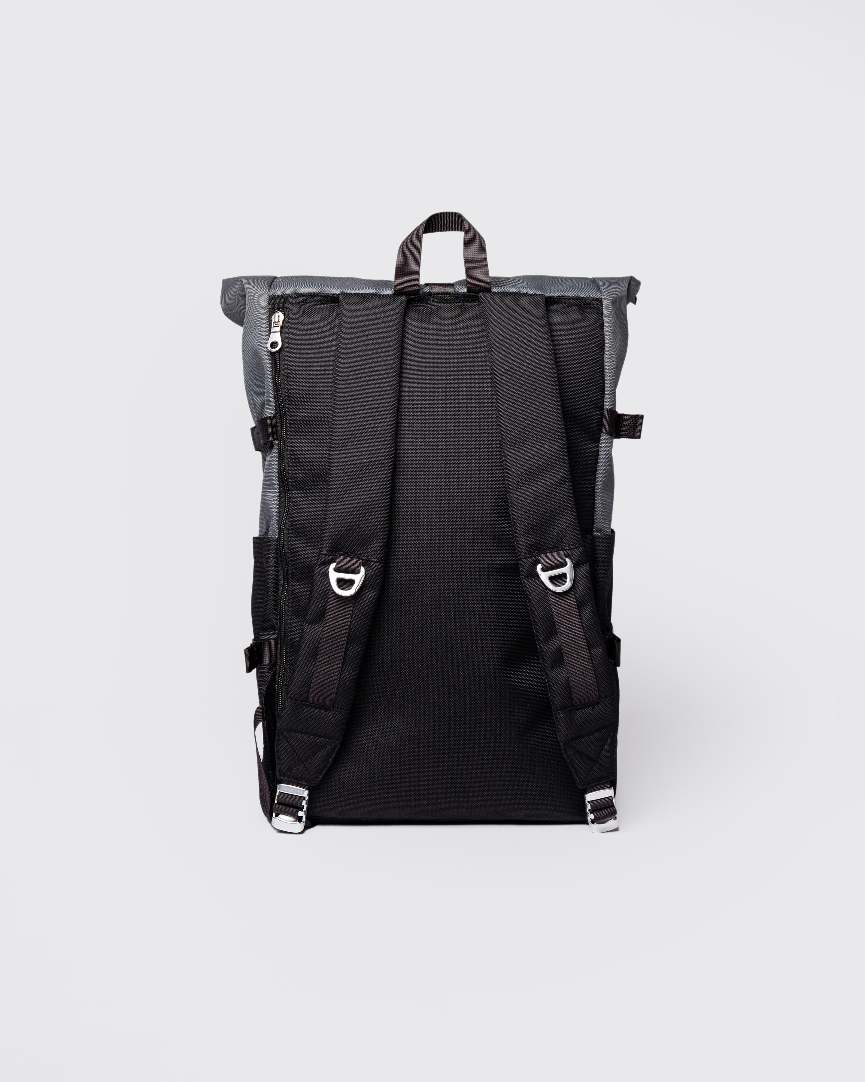ICON Rolltop backpack L is in color multi dark (4 of 6)