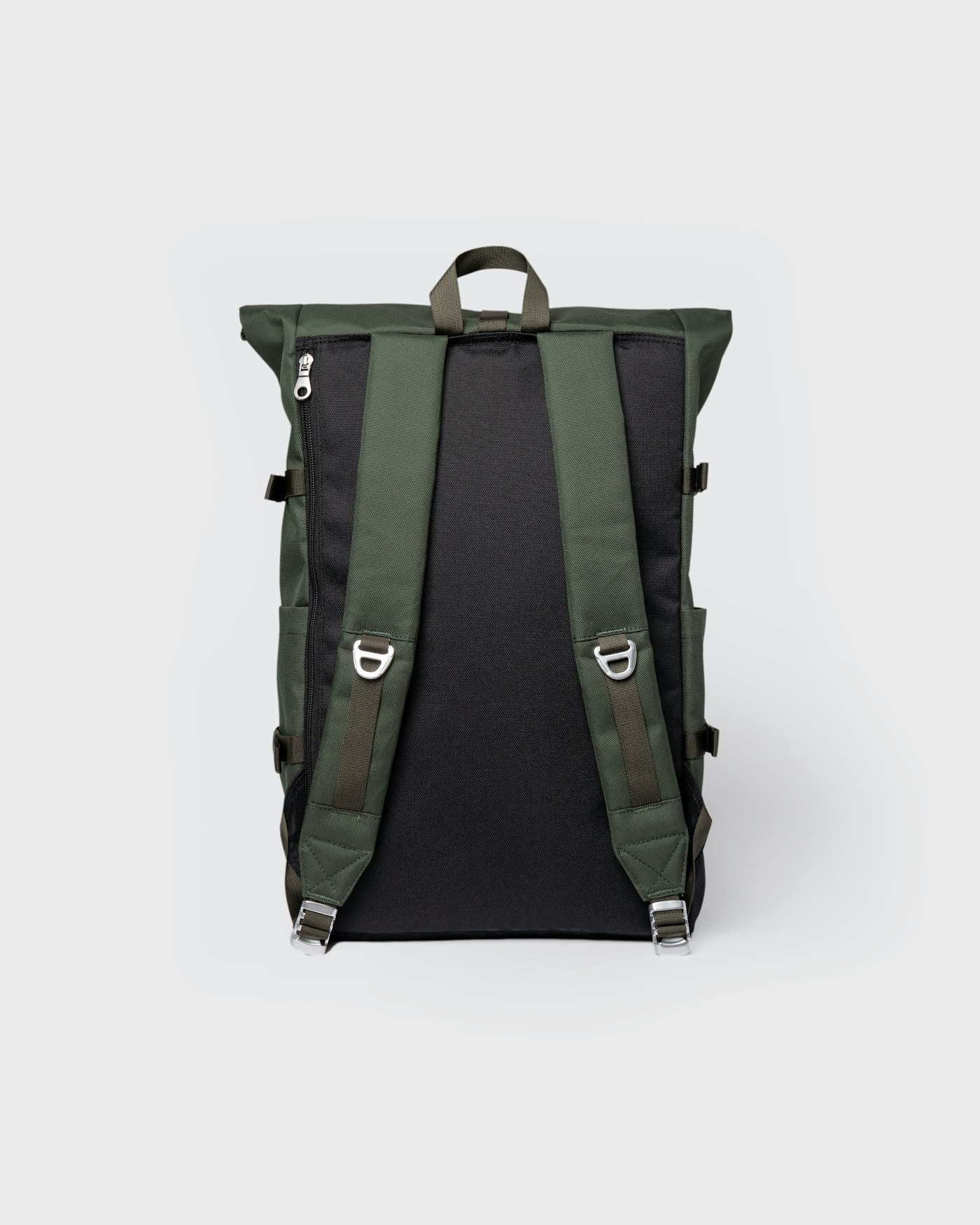 ICON Rolltop Backpack L is in color dawn green (3 of 9)