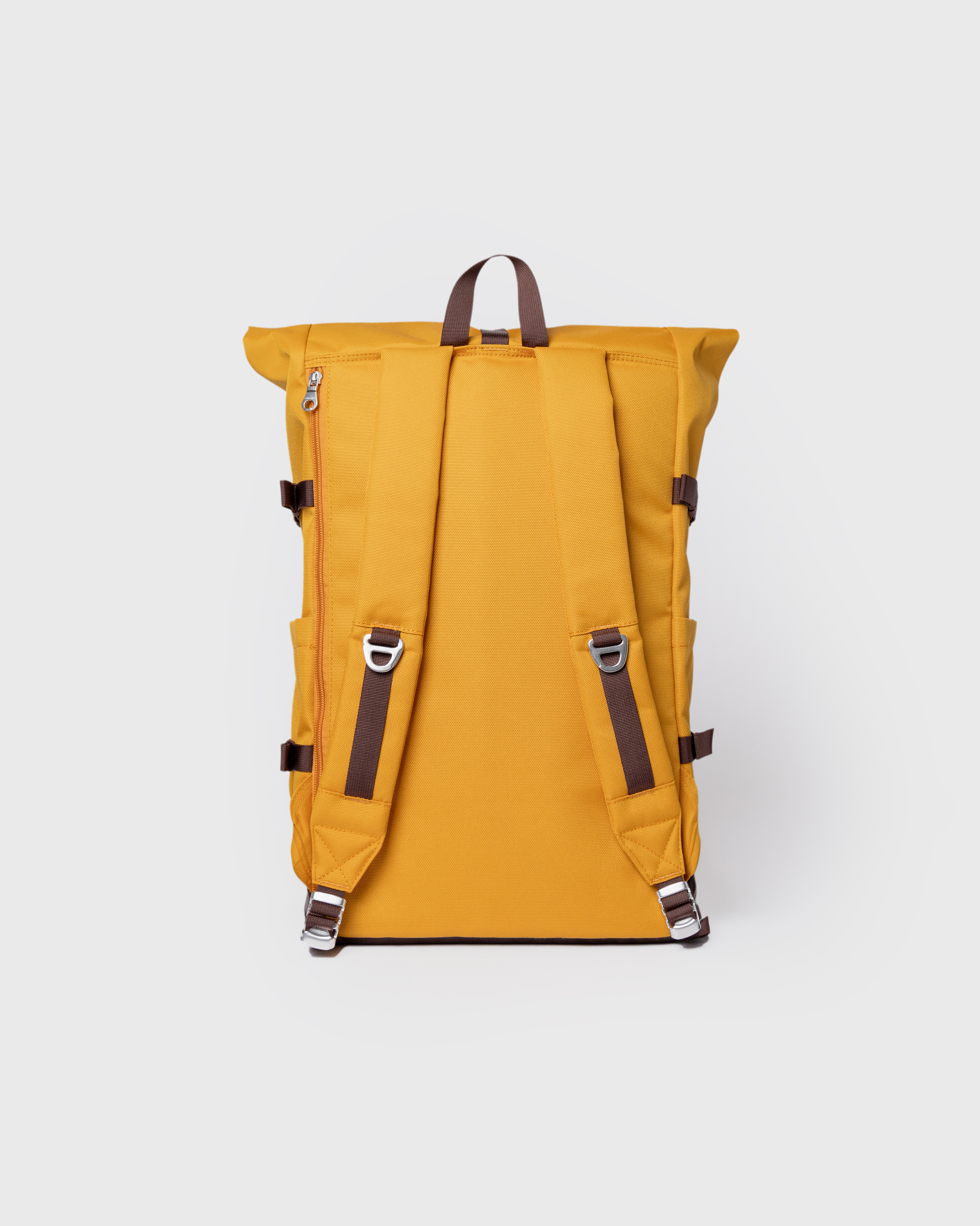 ICON Rolltop Backpack L är i färgen golden yellow (4 av 6)