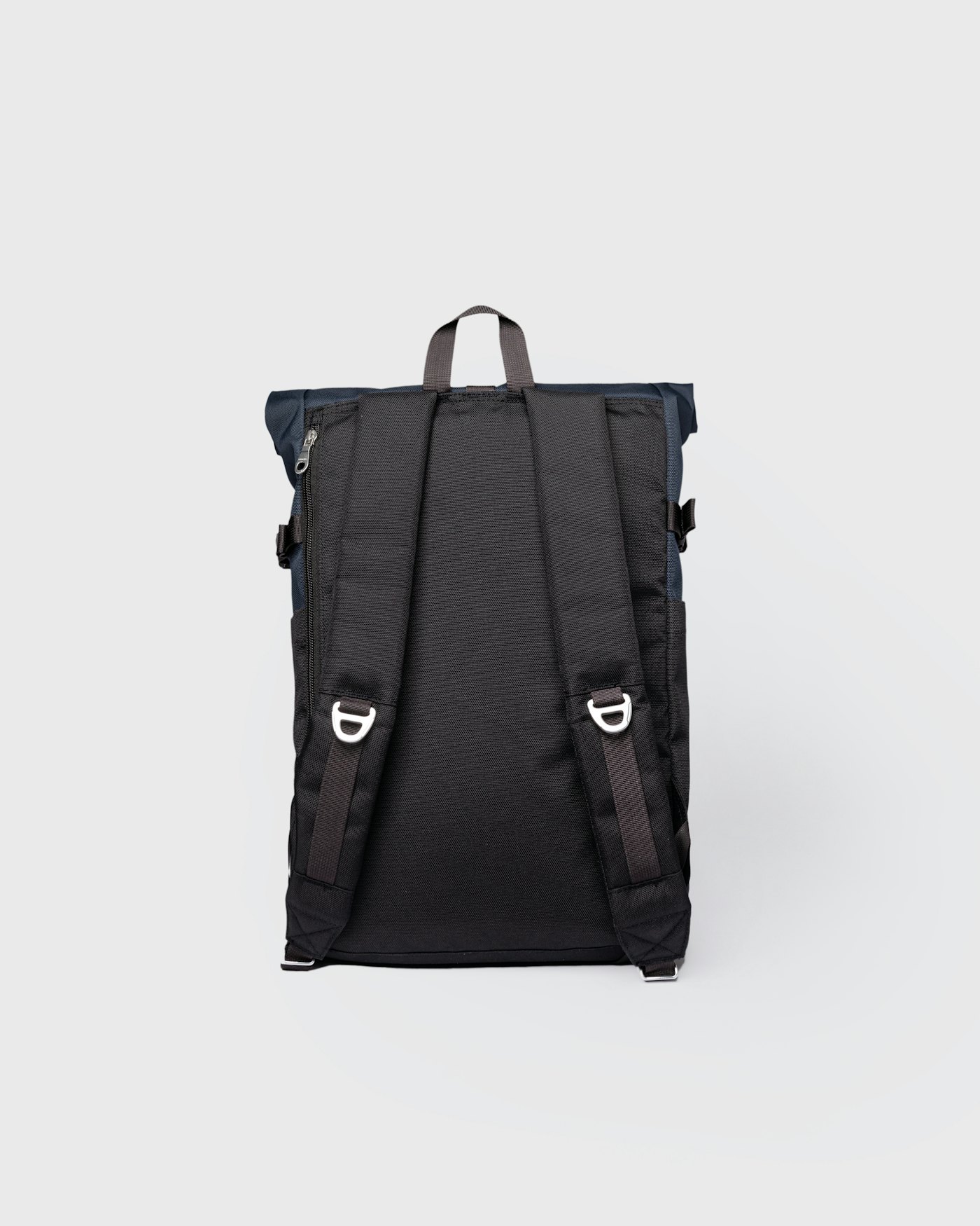 ICON Rolltop backpack M is in color multi black/navy (4 of 5)