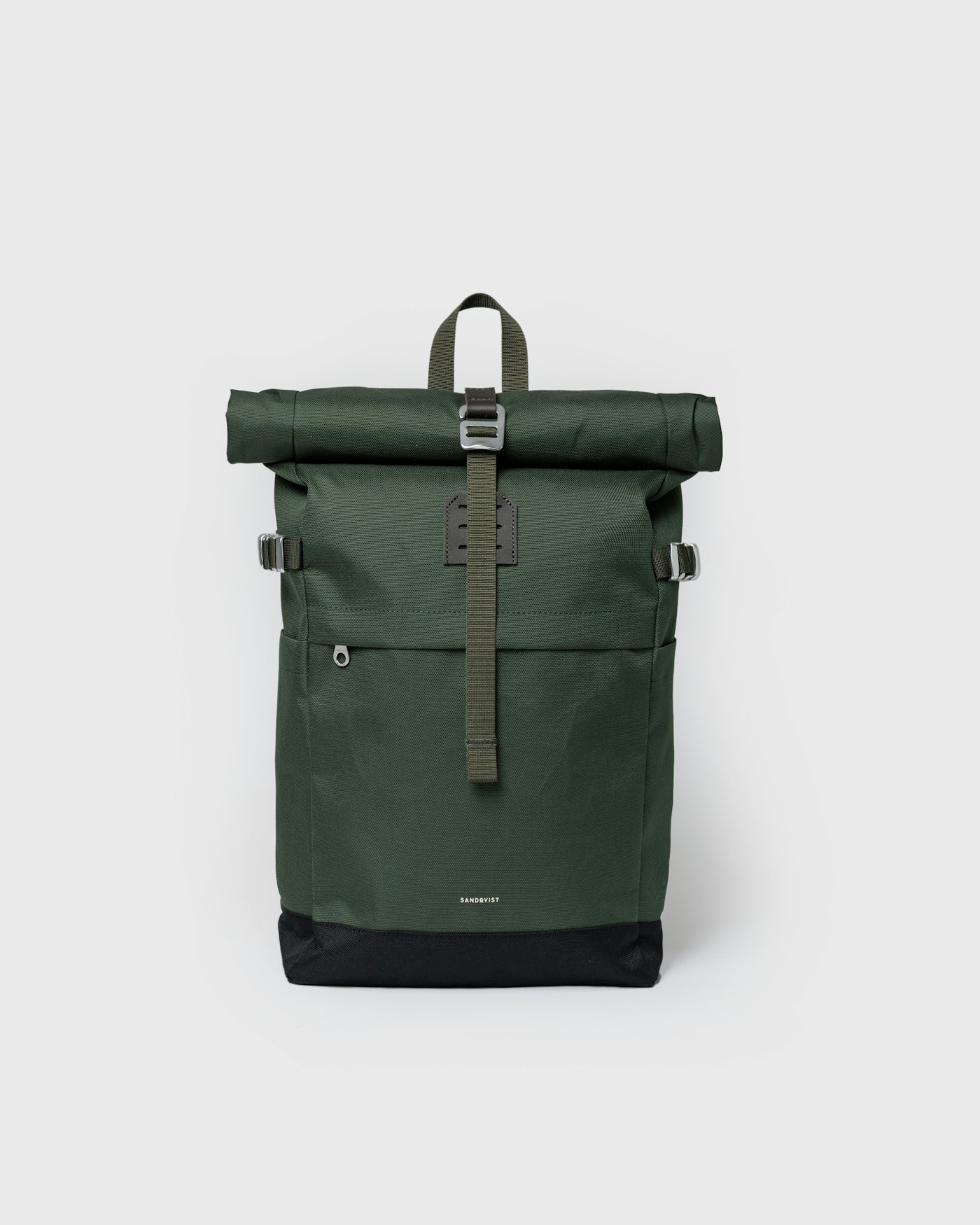 ICON Rolltop Backpack M is in color dawn green (1 of 10)