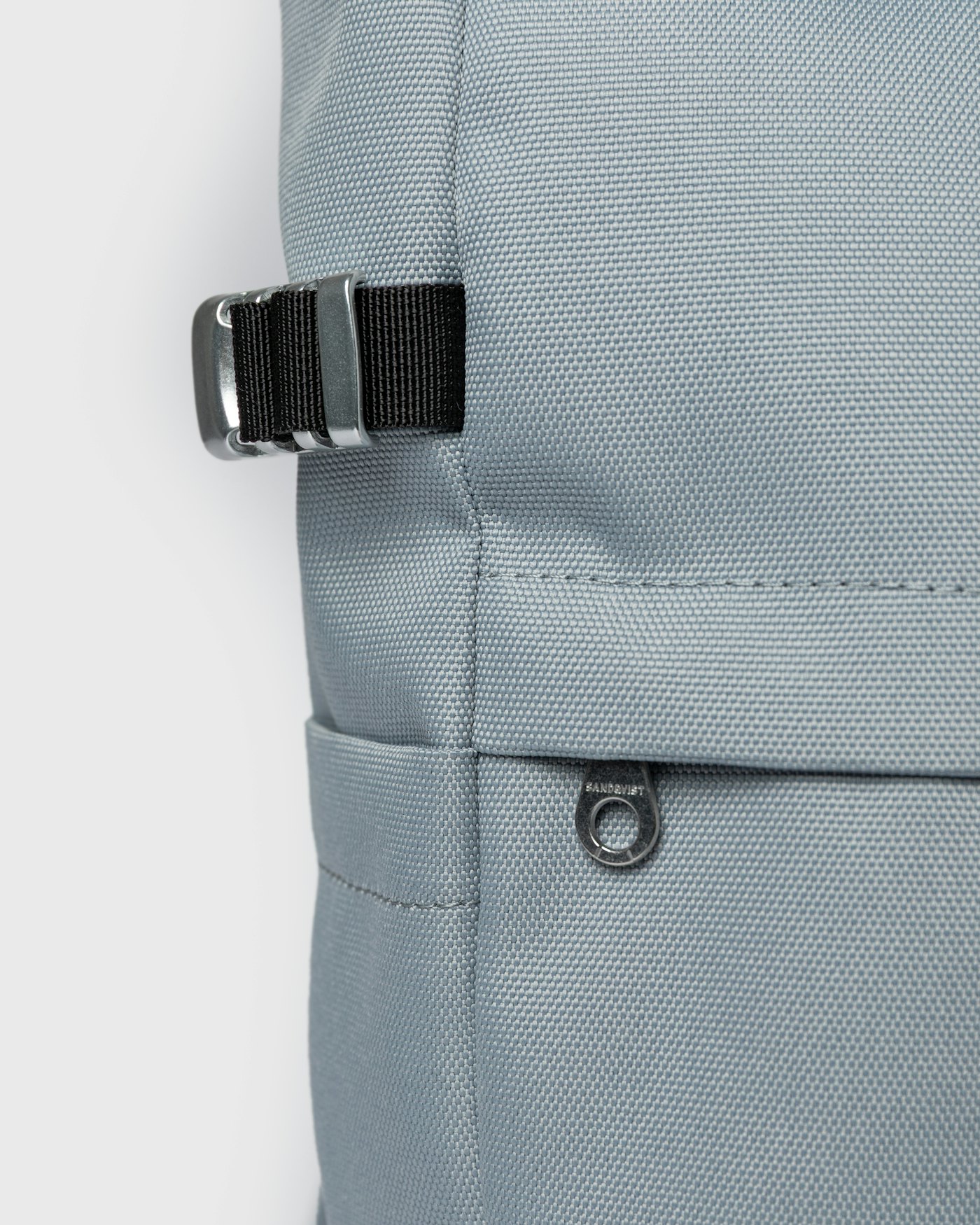 ICON Rolltop backpack M est en couleur ice blue (5 de 7)