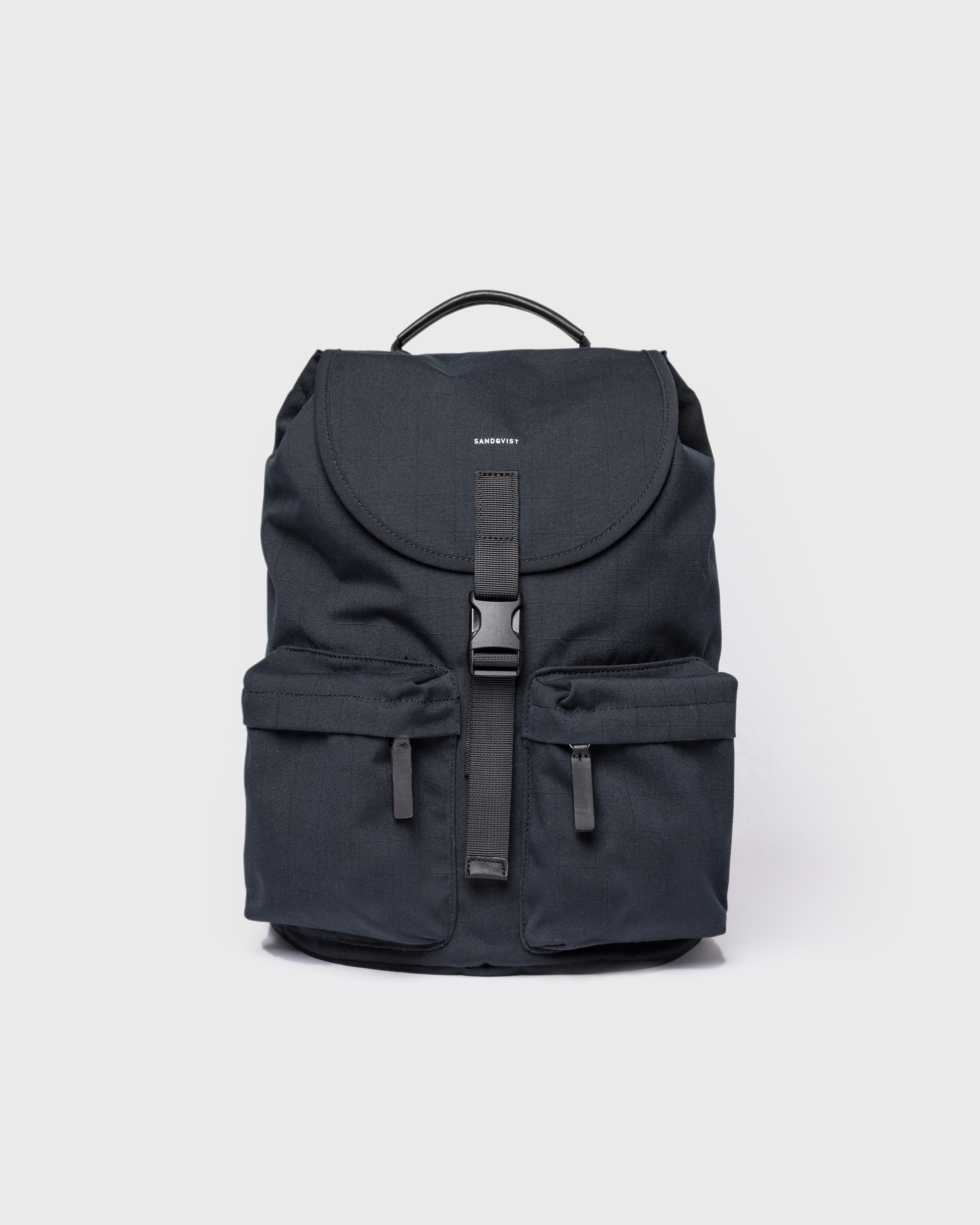 Everyday rucksack est en couleur noir (1 de 13)
