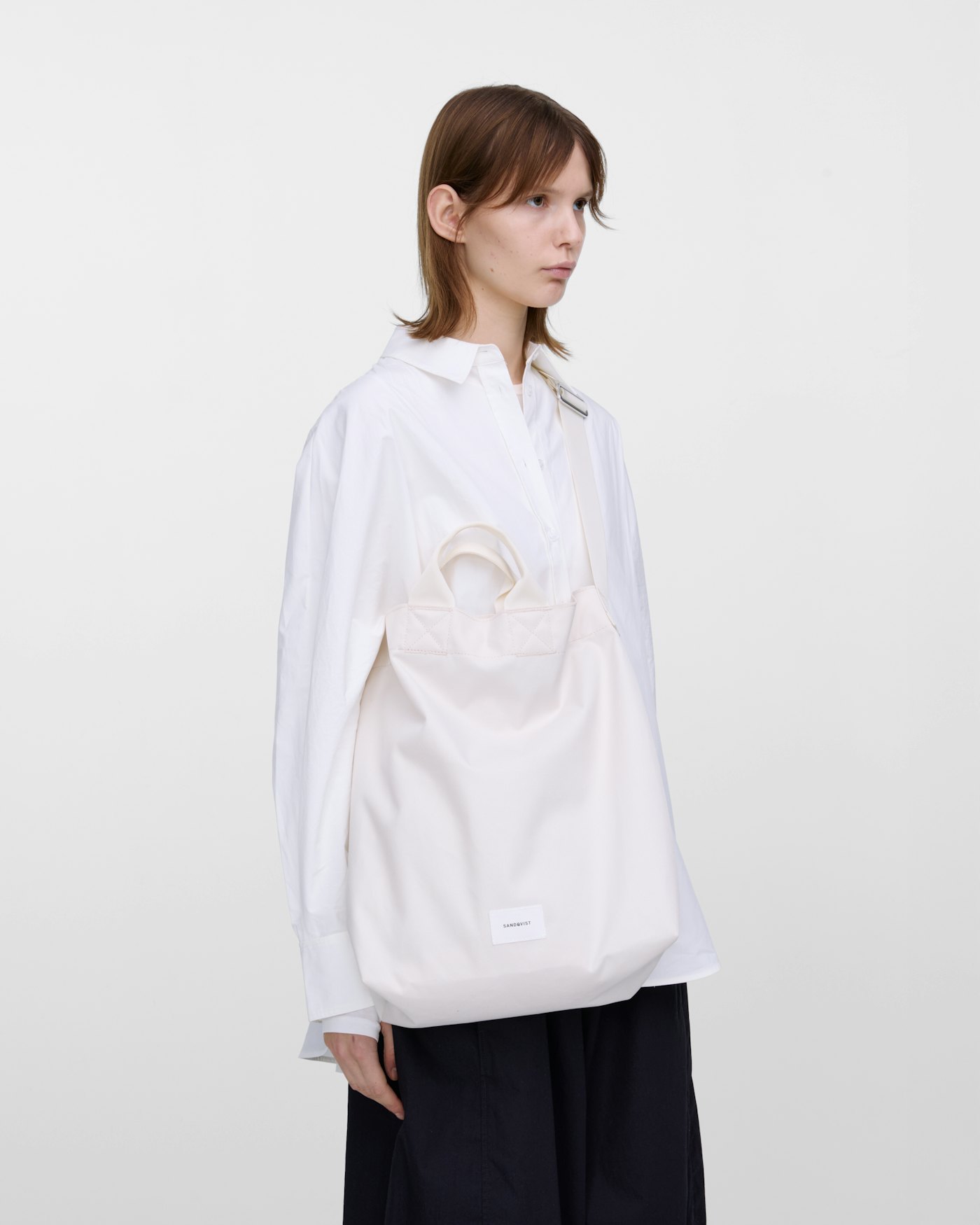 GROUND Shopper Bag is in color birch (7 of 12)