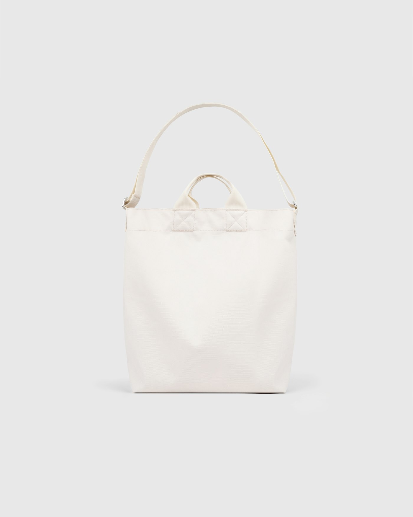 GROUND Shopper Bag is in color birch (4 of 12)