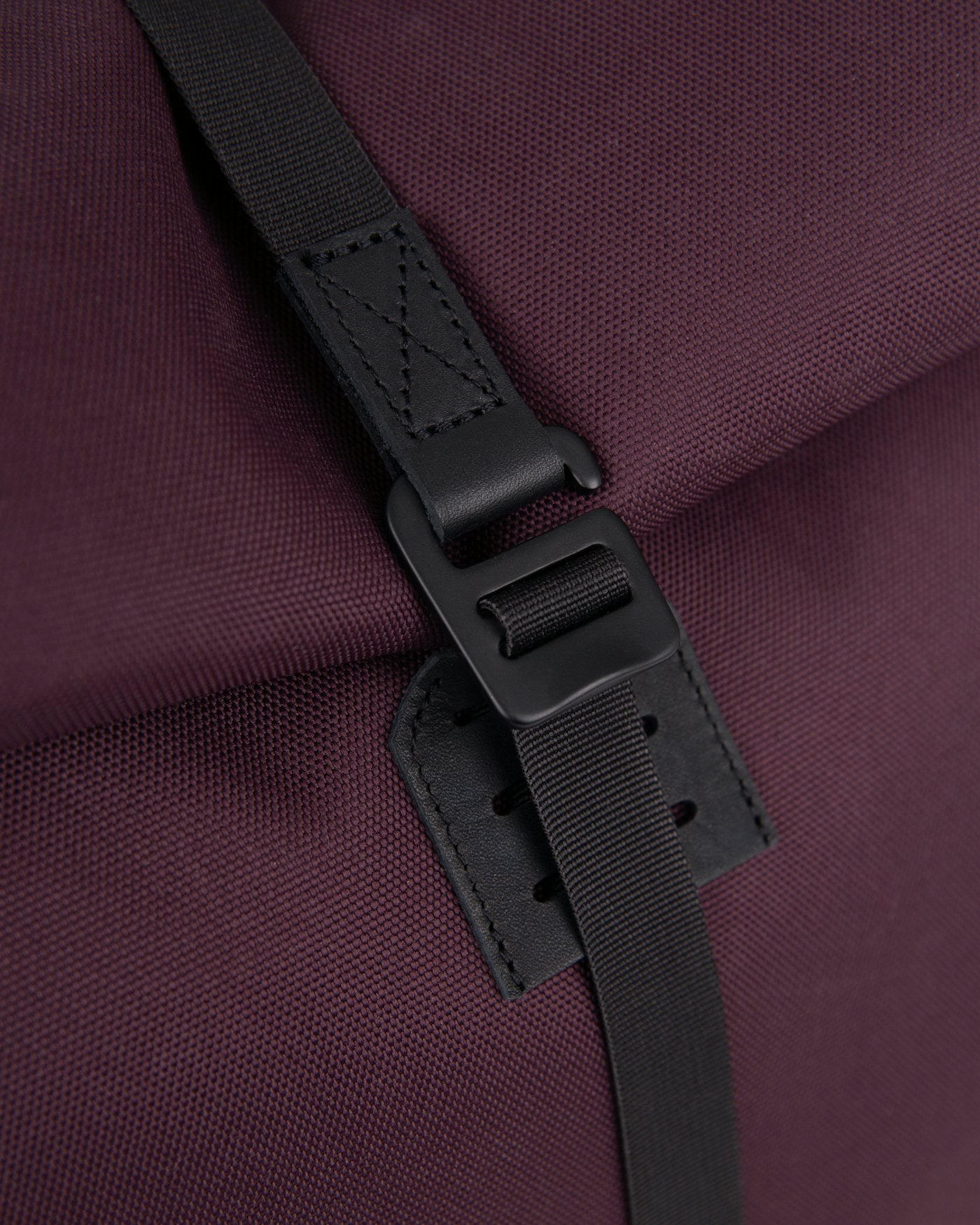 ICON ROLLTOP BACKPACK L ist farbig cabernet (6 oder 11)