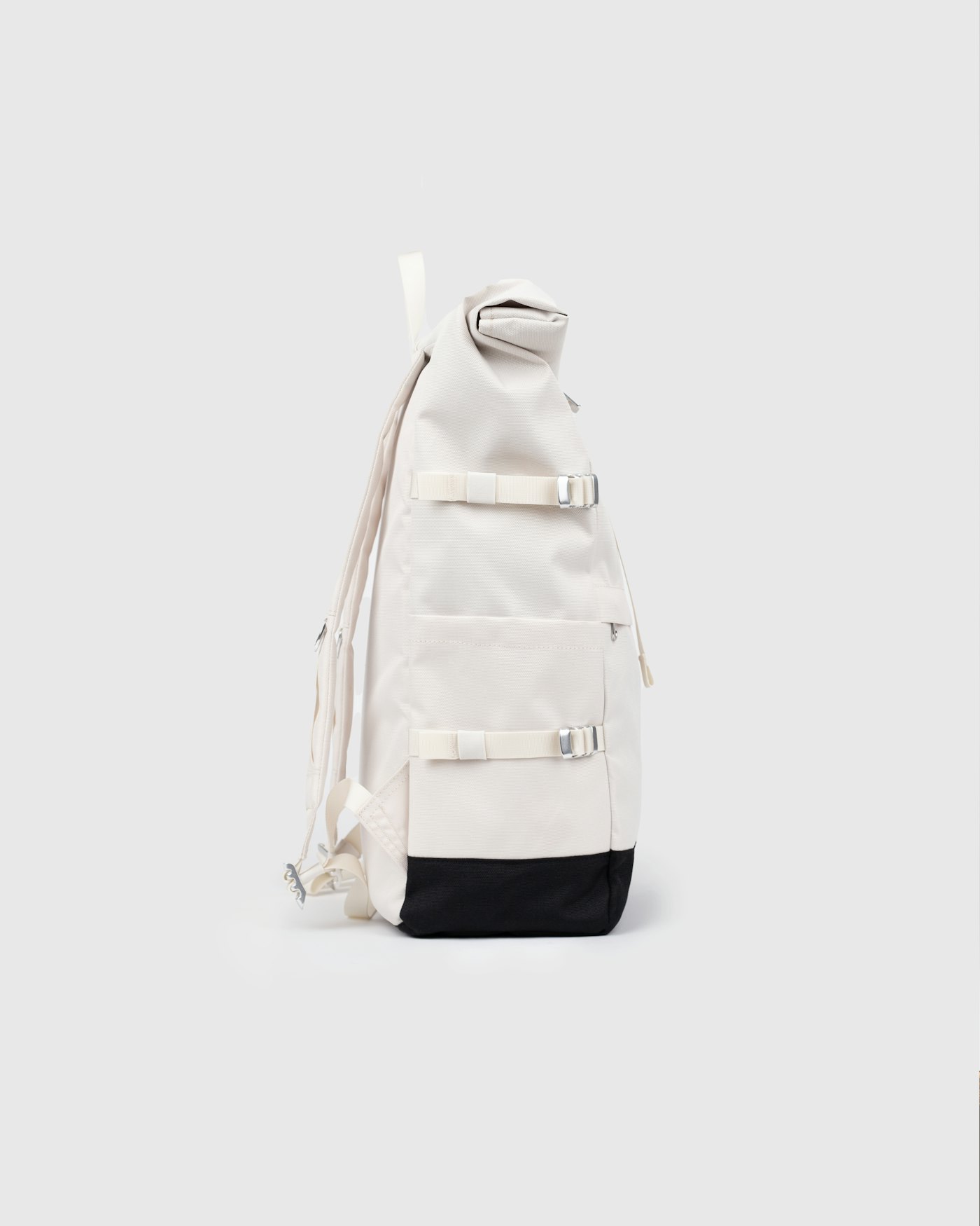 ICON Rolltop Backpack L is in color birch (3 of 11)