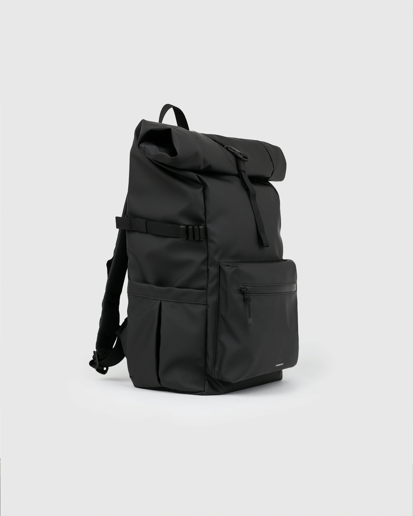STREAM Rolltop Backpack L is in color black (2 of 11)