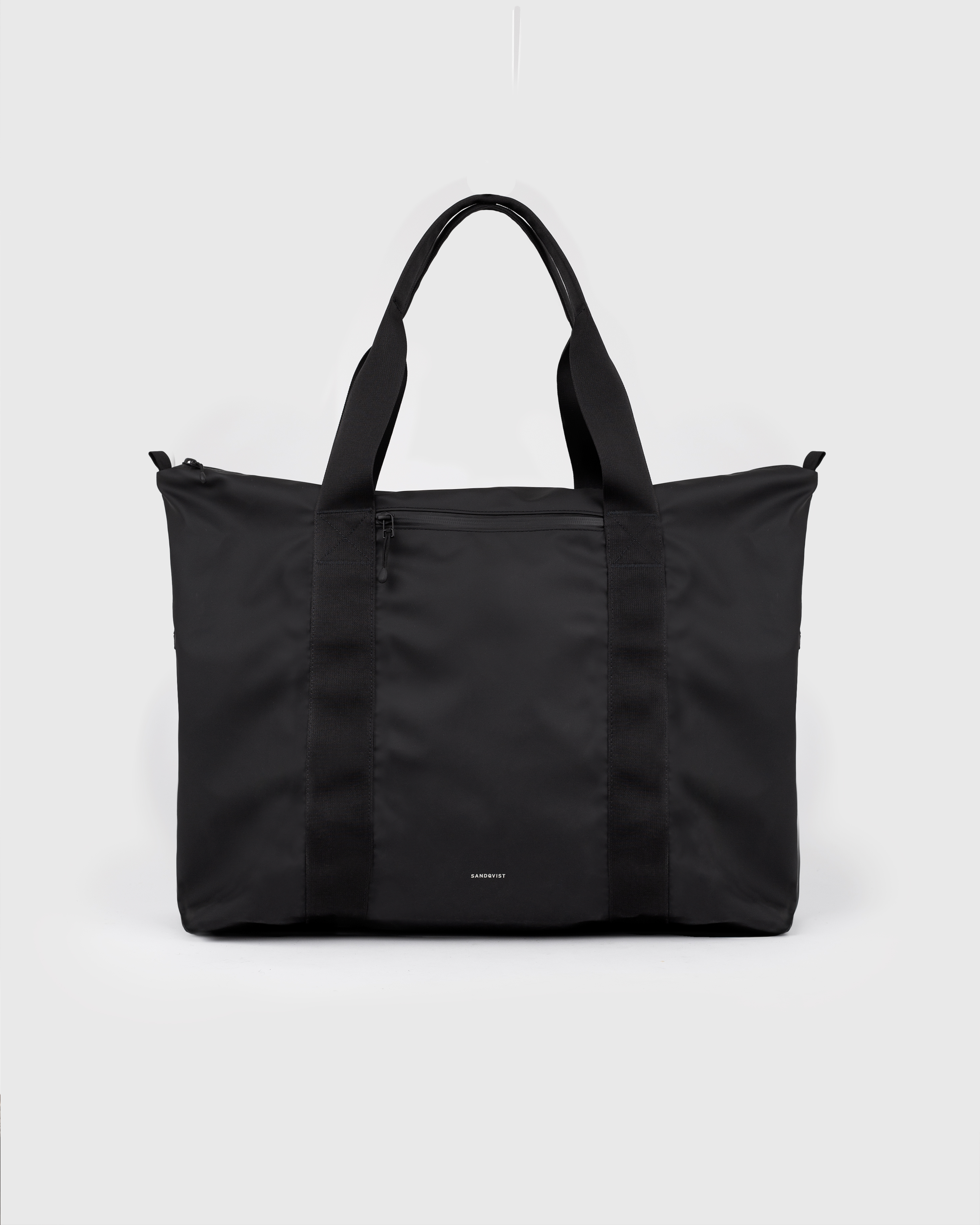 STREAM Weekender Bag 49 L Black Travel bag Sandqvist