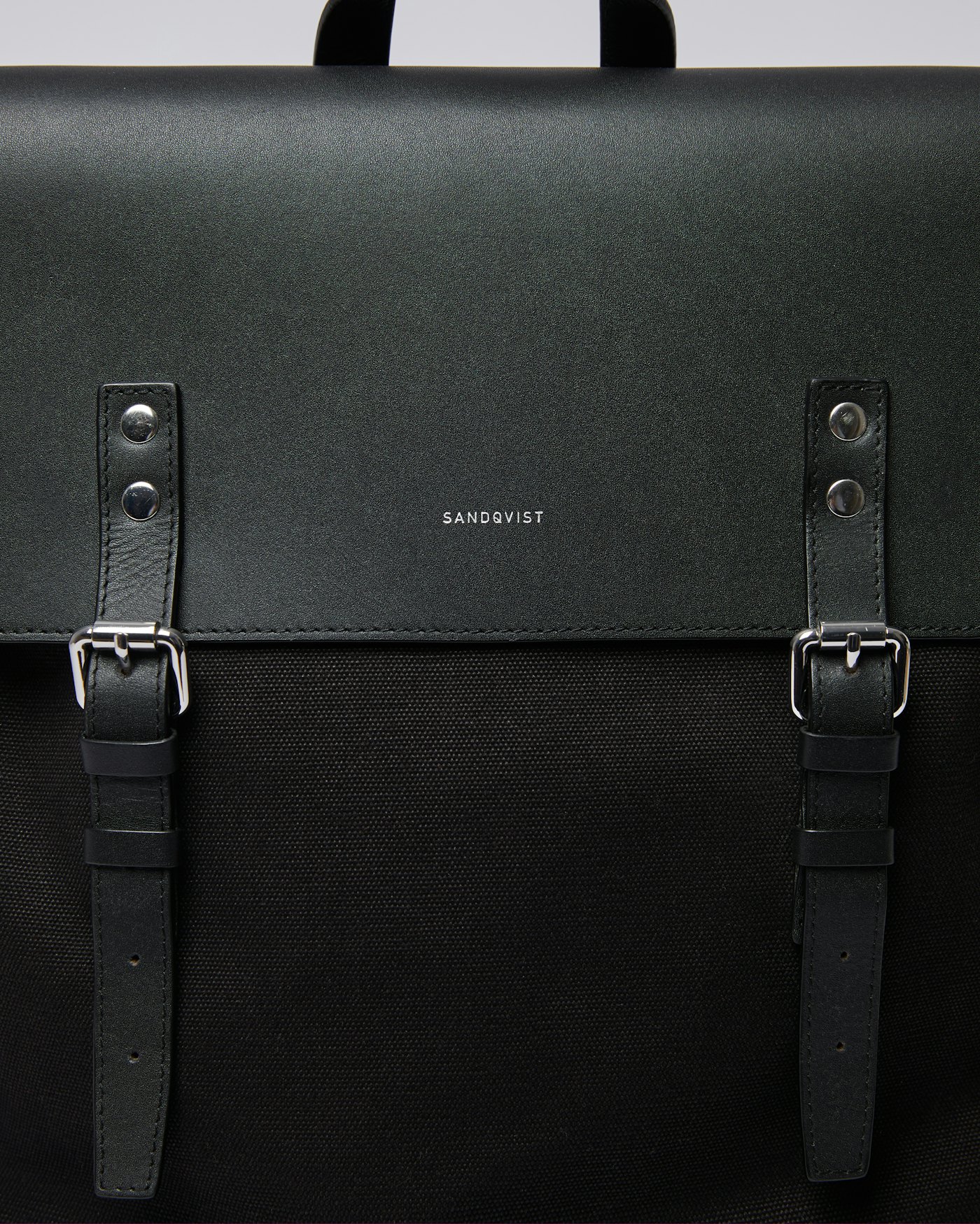 Hege is in color black (2 of 8)